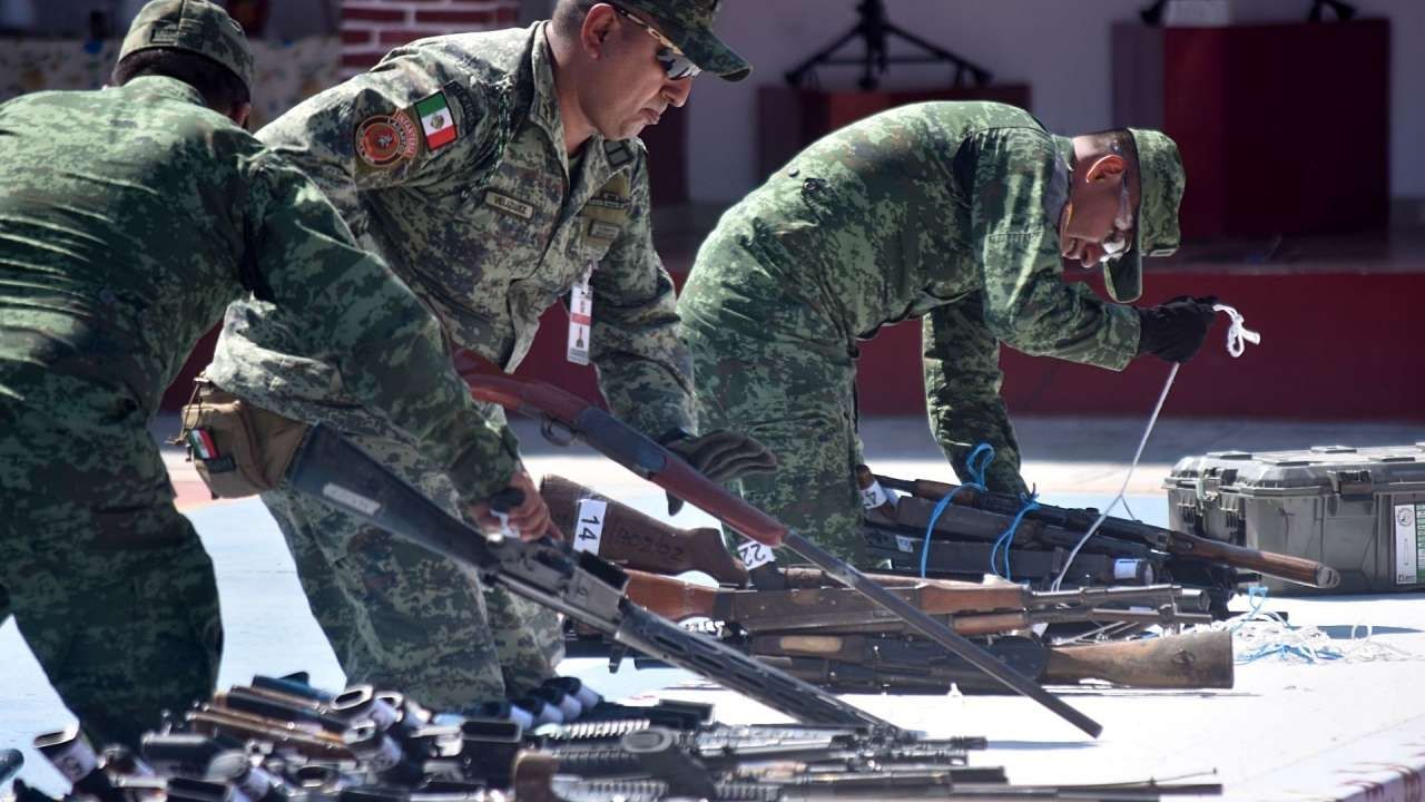 Se estima el ingreso de 200 mil armas ilegales a México cada año