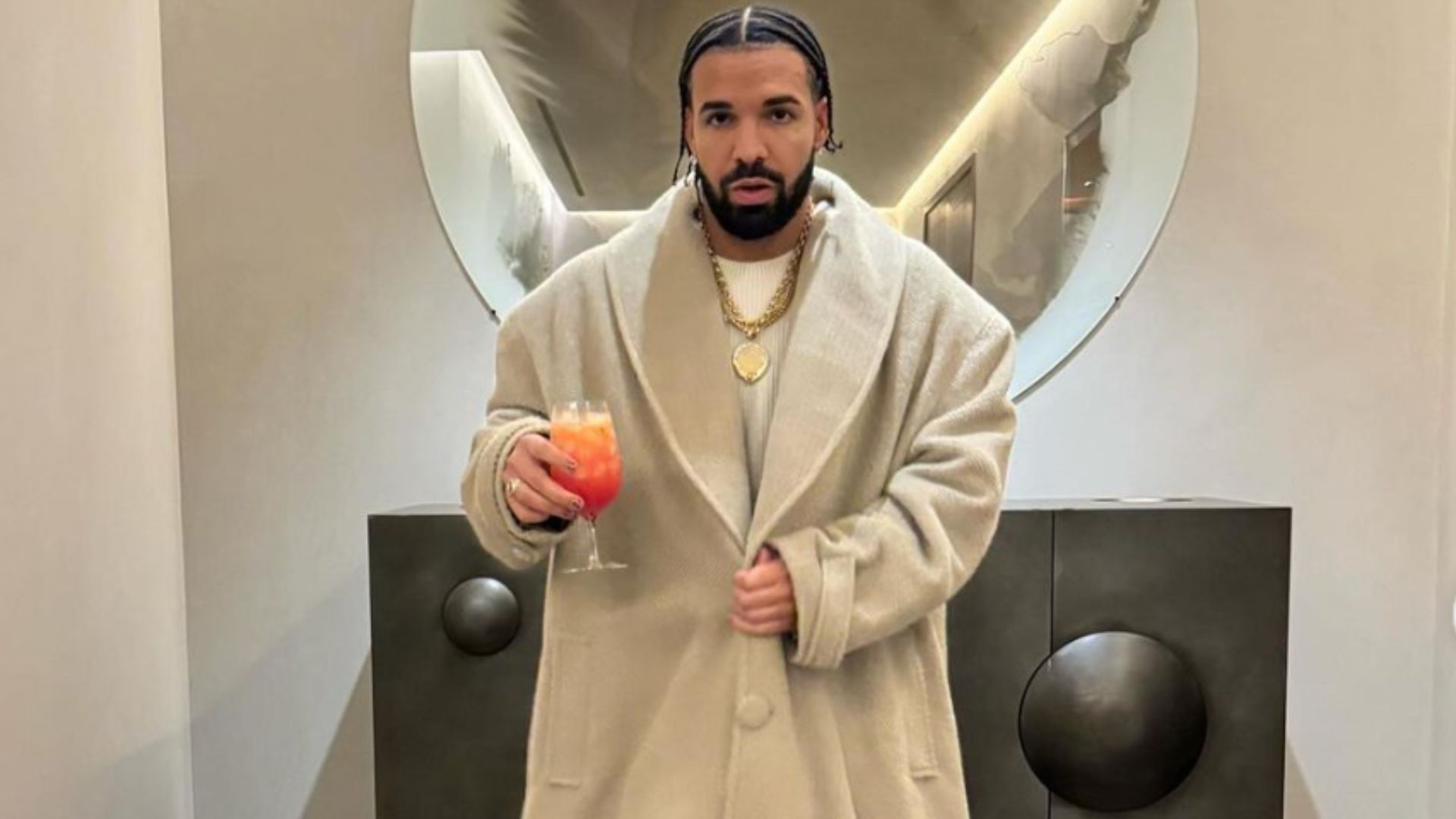 Drake dio su opinión sobre el video que está circulando en redes sociales