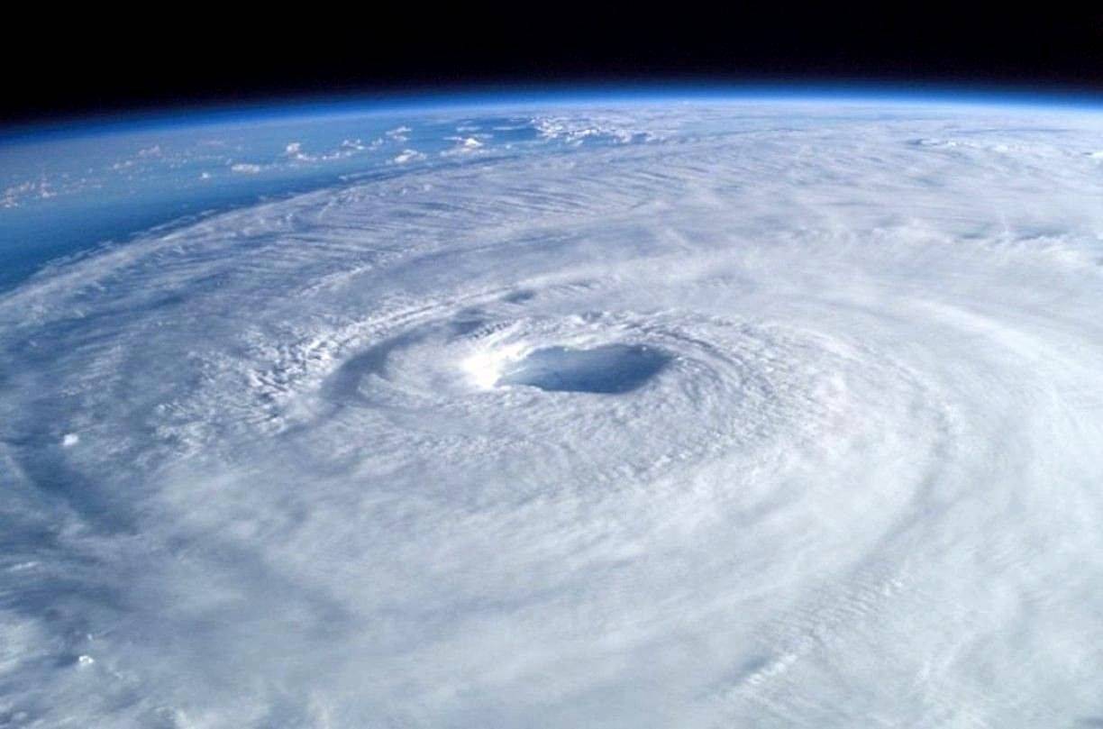 ¿Cómo estás seguro durante un huracán?