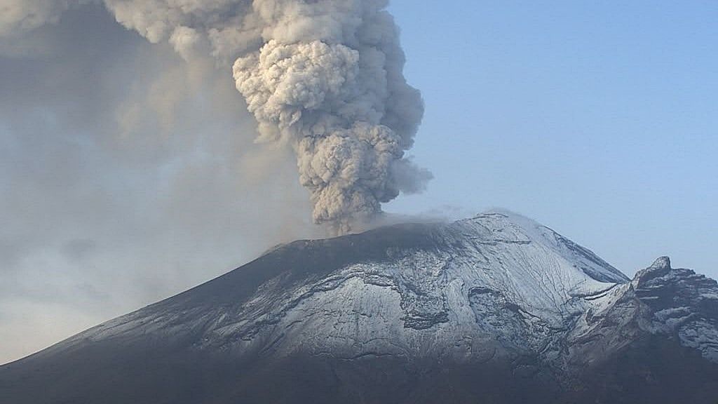 AMLO descarta alerta por actividad del Popocatépetl; dice que intensidad ha bajado