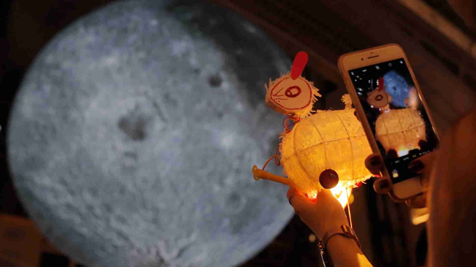¿Por qué mexicanos y chinos vemos un conejo en la Luna?