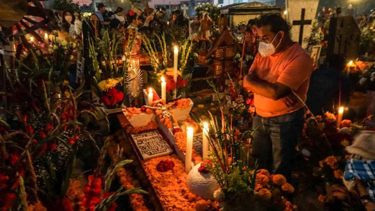 ¿Qué se Celebra el 2 de Noviembre en México? Explicación del Día de Muertos