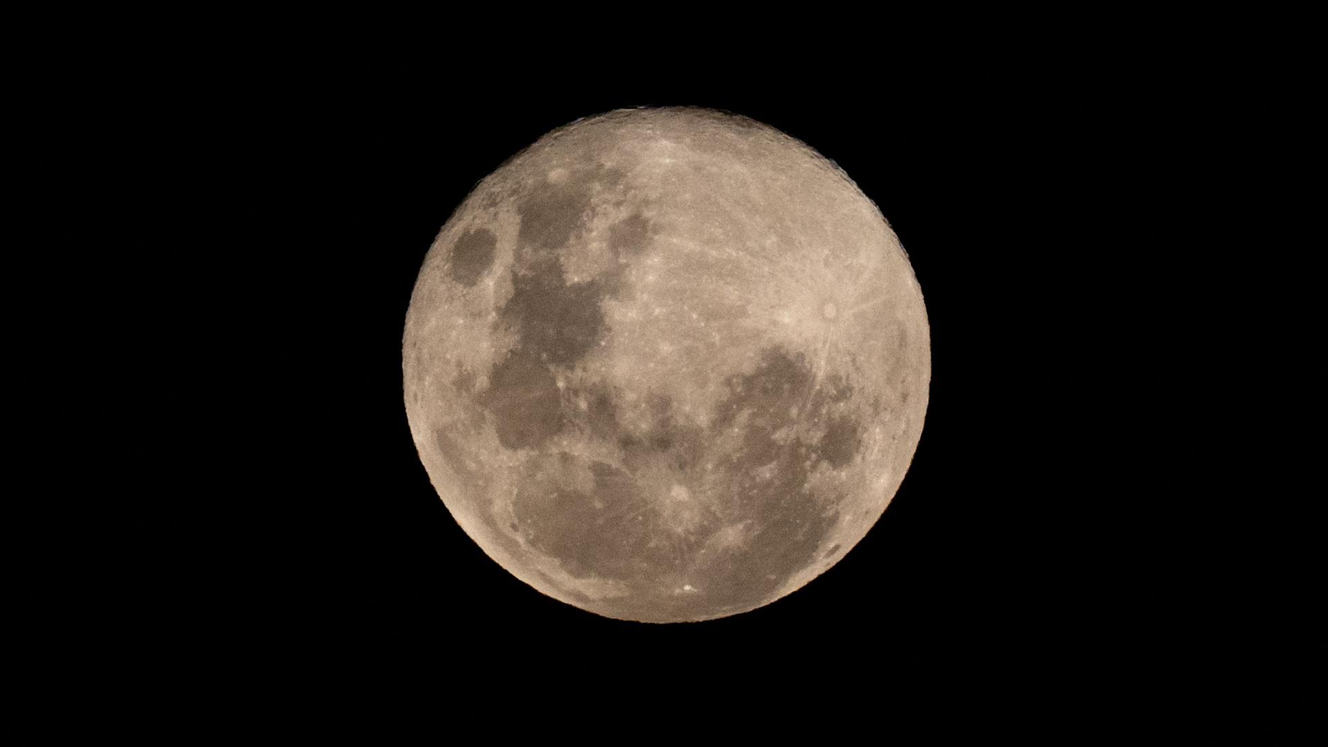 Espectacular, Así Lució en CDMX la Luna de Castor de Noviembre de 2023