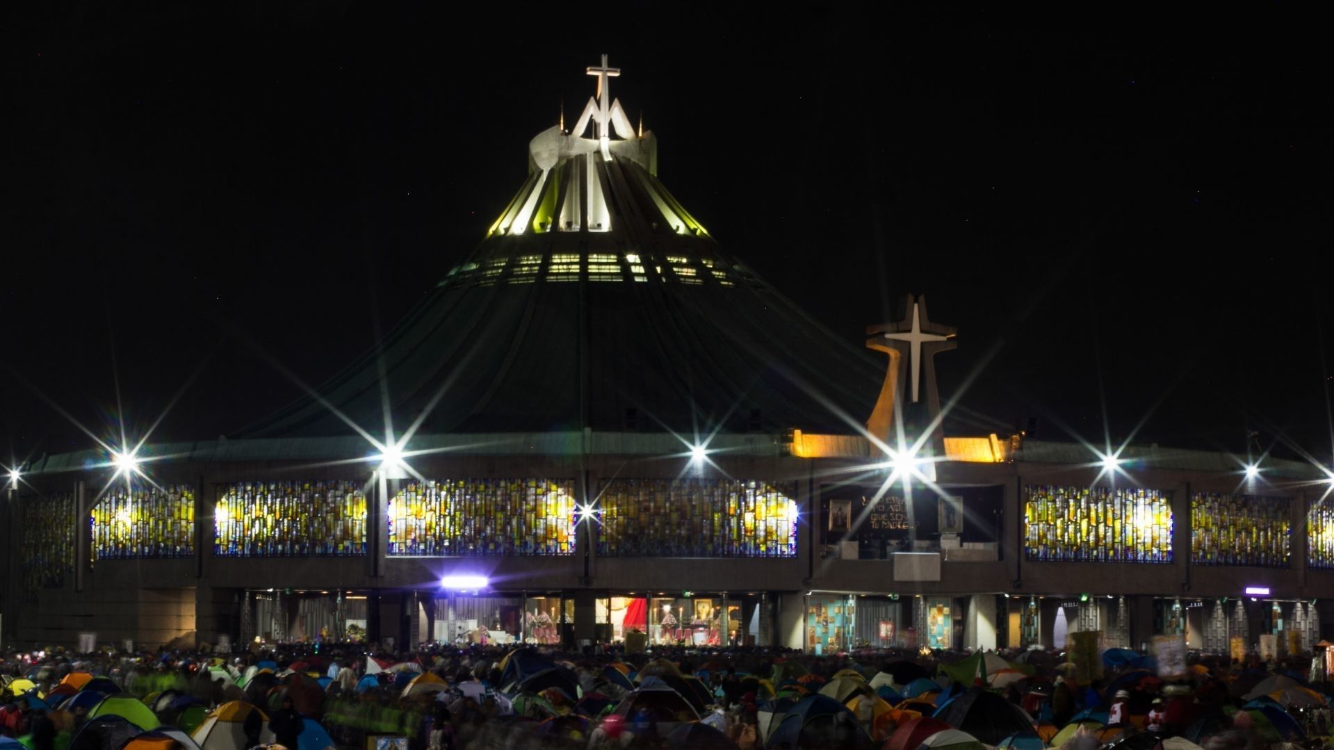¿Qué Artistas Cantaran las Mañanitas a la Virgen Guadalupe este 2023 en la Basílica?