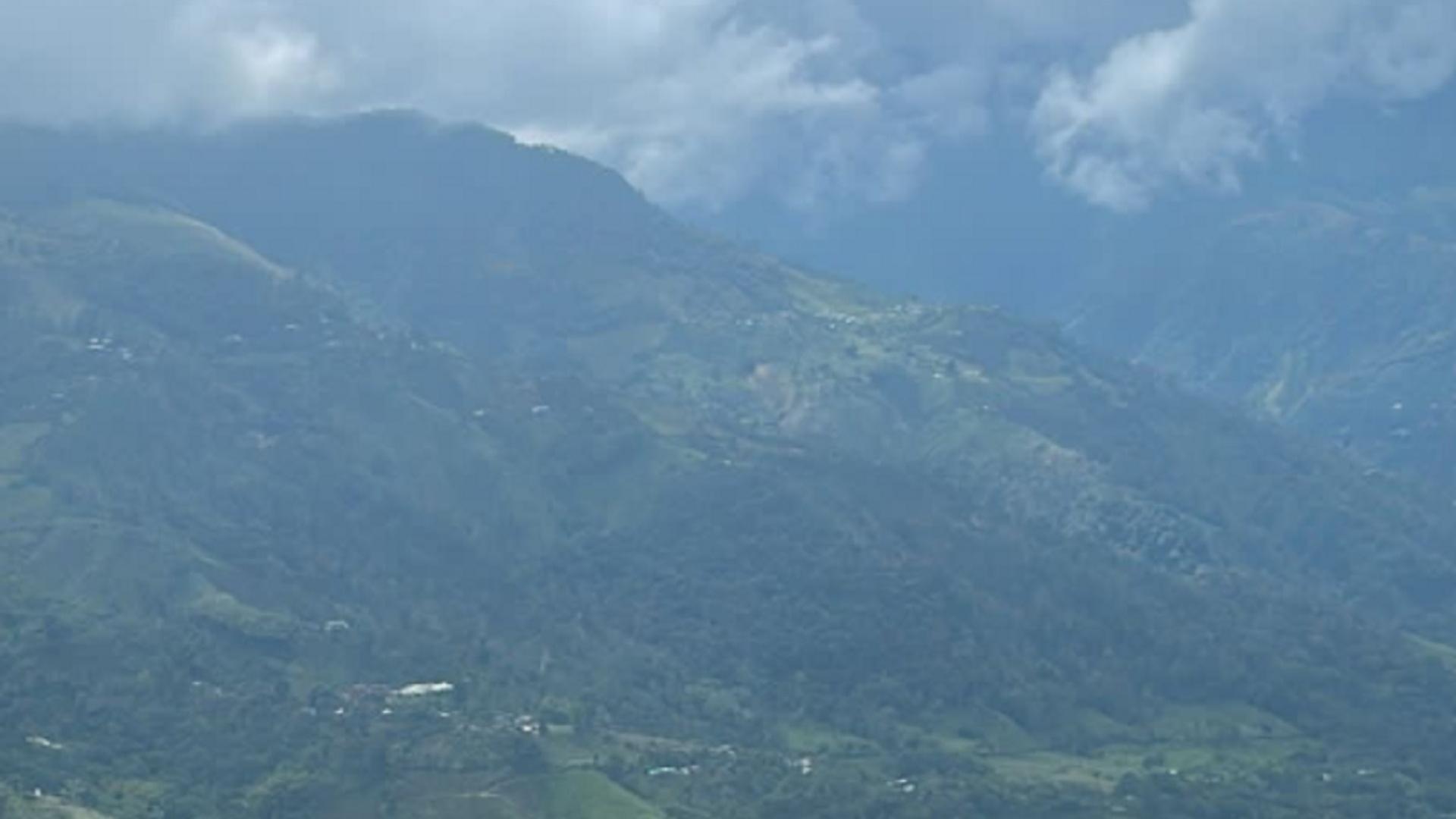 Reportan 4 Muertos tras Desaparición de Helicóptero de Policía en Colombia