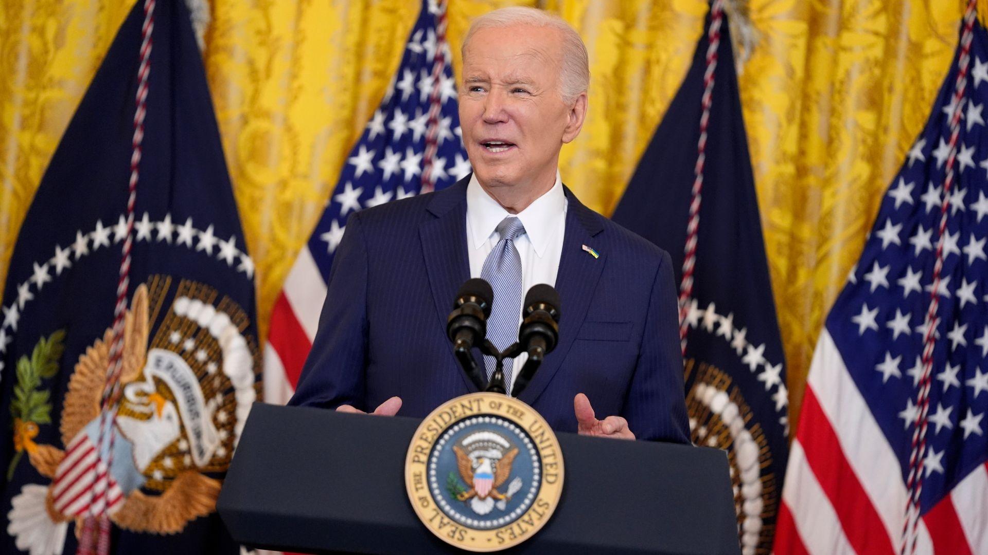 Joe Biden Analiza Decretos para Limitar la Migración en la Frontera con México