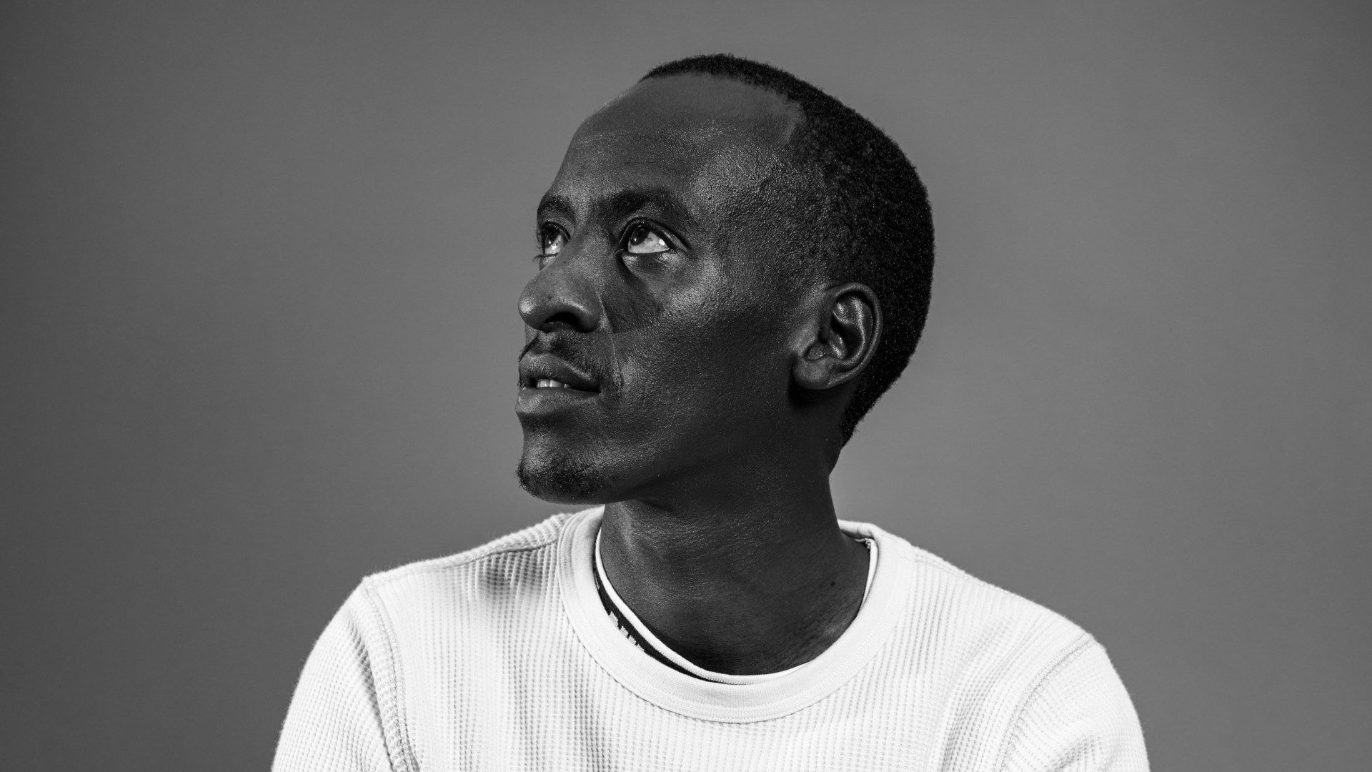 La prematura muerte de Kiptum recuerda a la de otro gran maratonista de Kenia, Samuel Wanjiru, que perdió la vida también con 24 años 