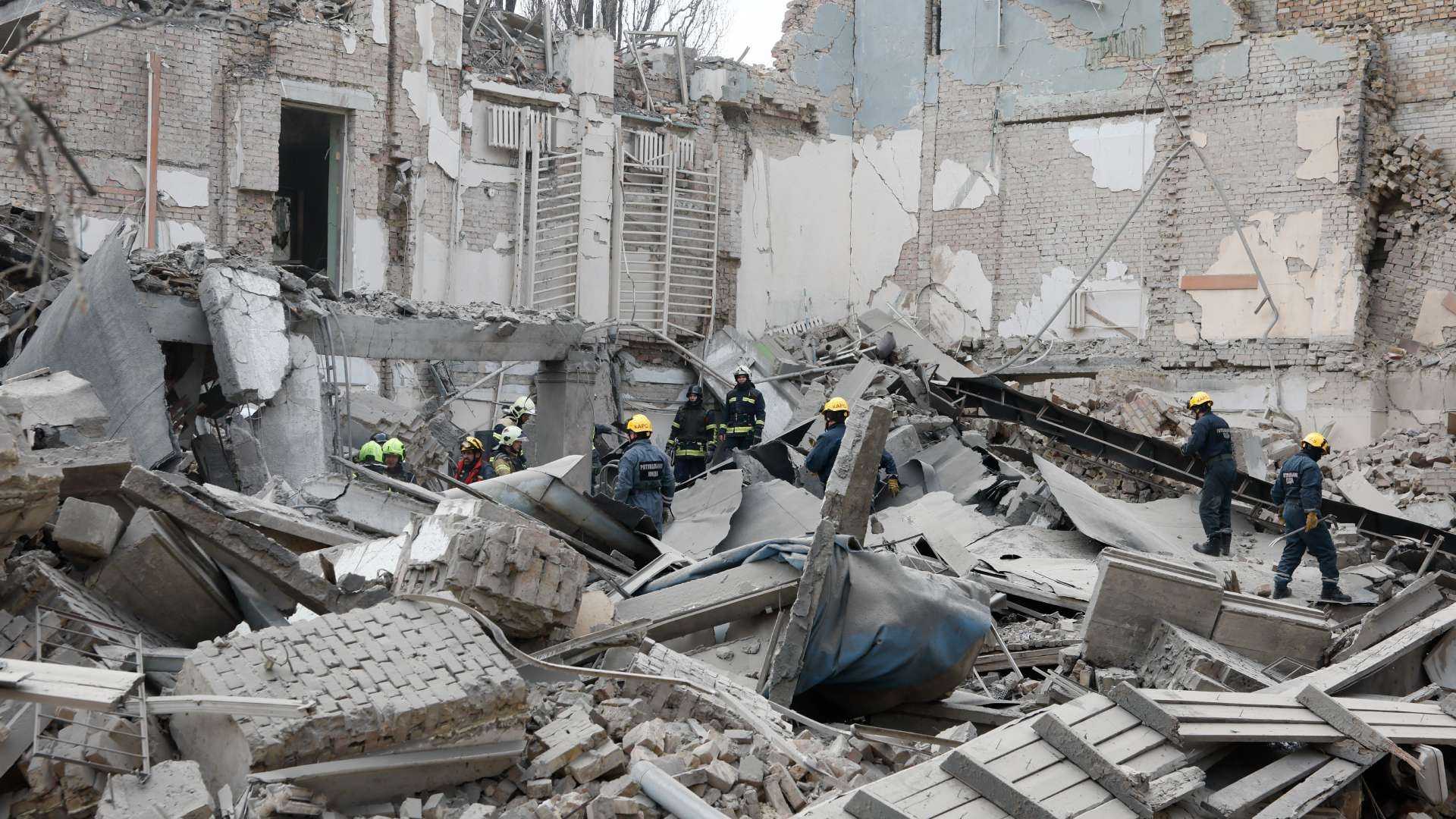 Suenan las Alarmas Aéreas y se Escuchan Explosiones en Kiev