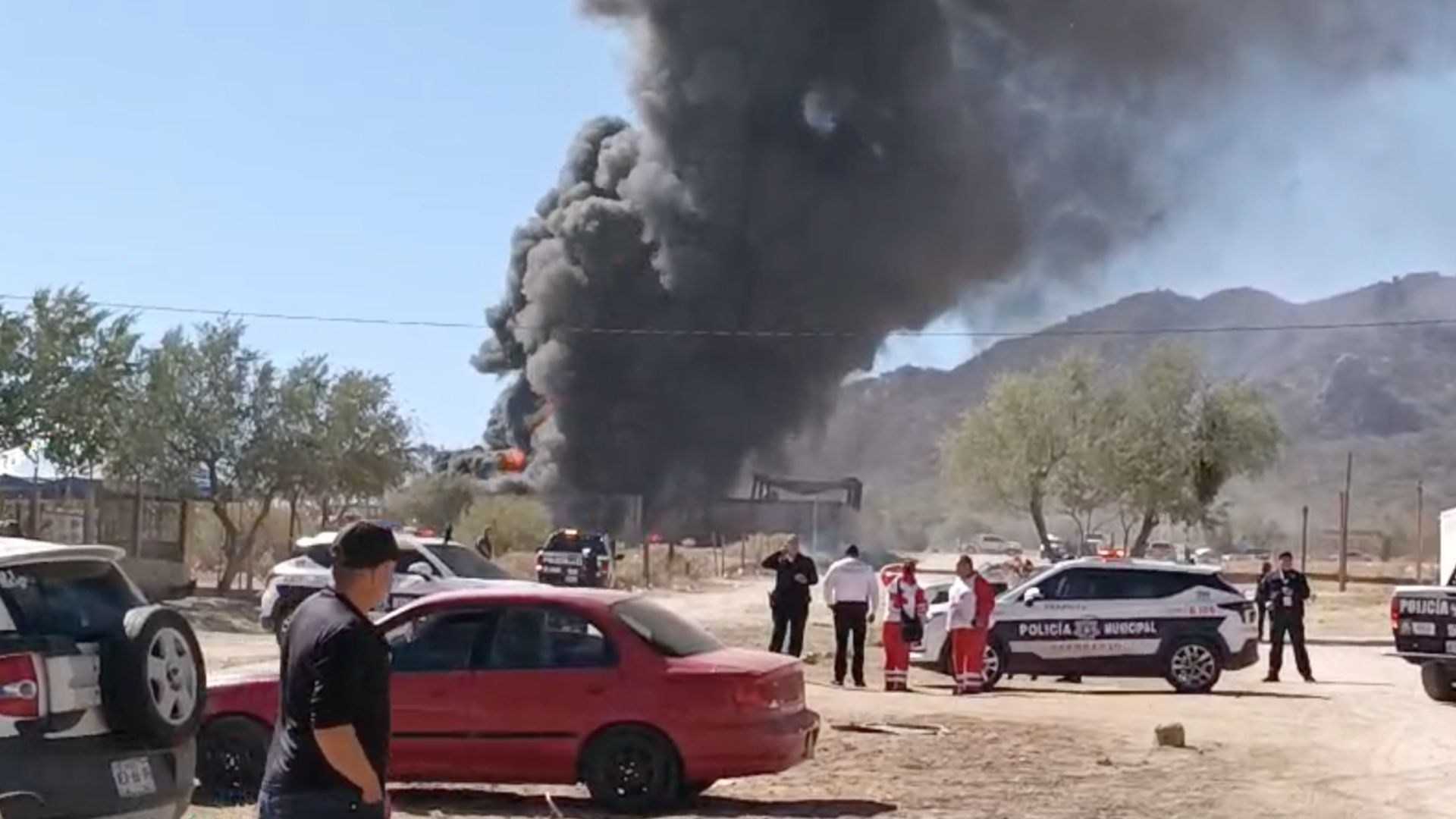 3 Explosiones en Taller Mecánico que Almacenaba Gasolina en Hermosillo