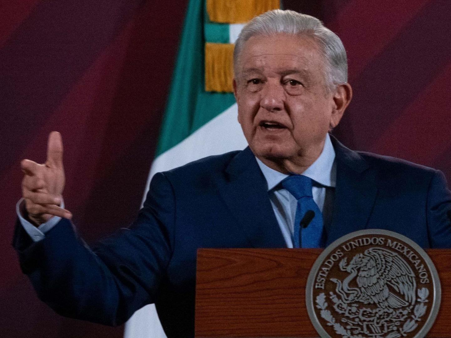 Andrés Manuel López Obrador insiste en la necesidad de "limpiar" al Poder Judicial