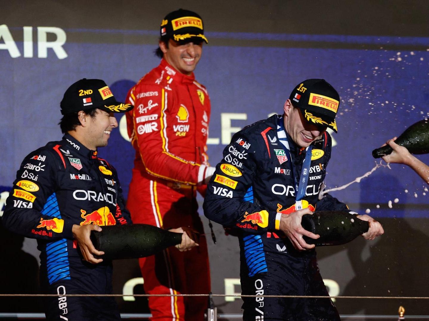 ¡'Checo' Pérez Sube al Podio! Queda Segundo en el GP de la F1 de Bahrein; Verstappen Gana