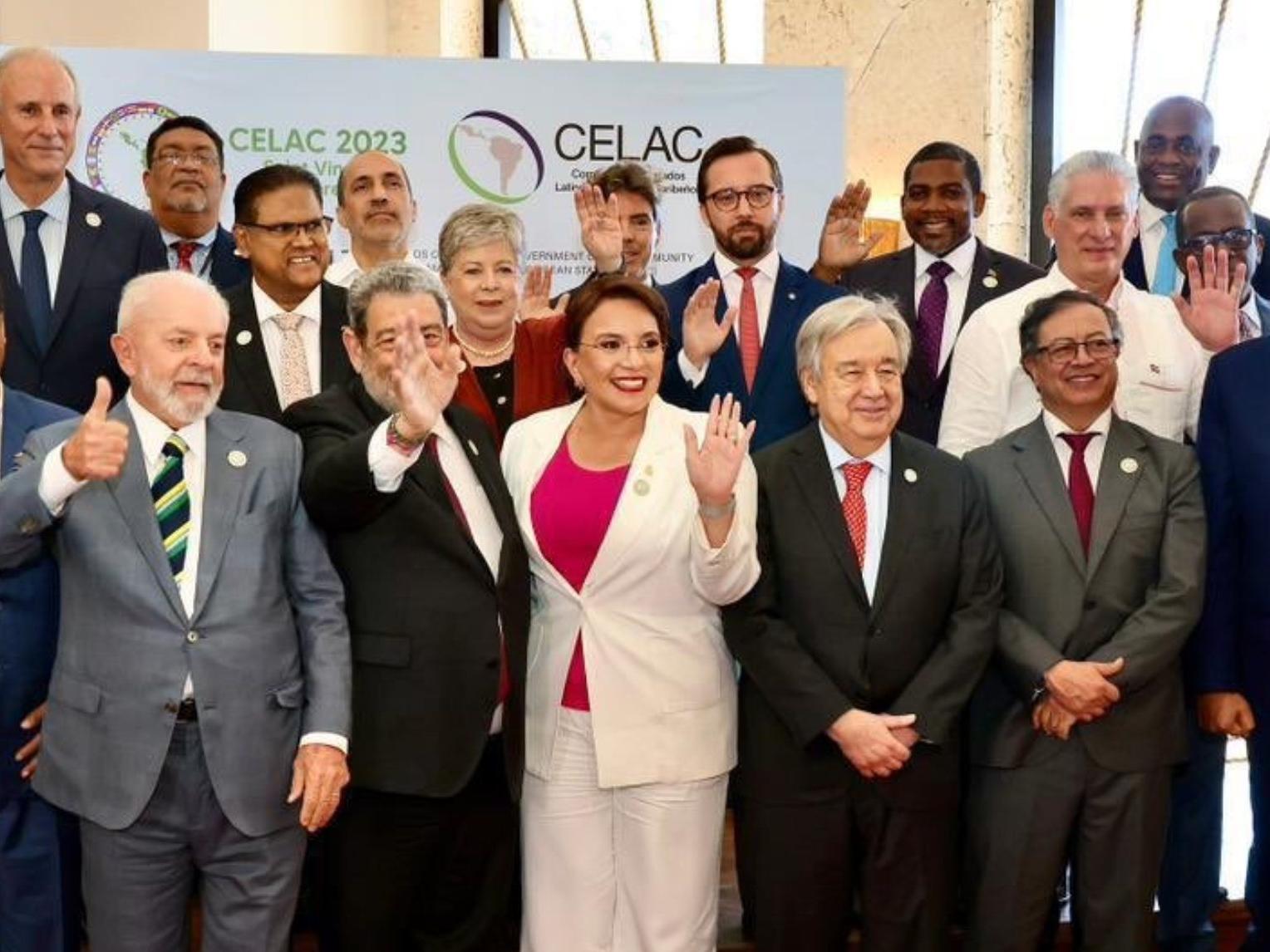 VIII Cumbre CELAC: México Convoca a Nuevo Modelo de Desarrollo en América Latina 