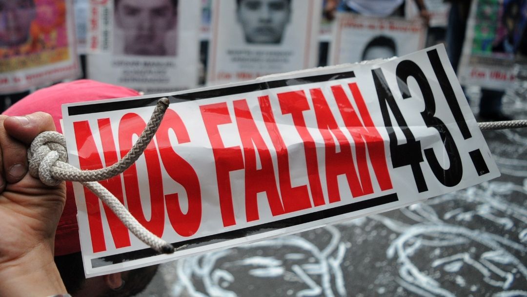Caso Ayotzinapa: Los 43 normalistas de la Normal Rural "Raúl Isidro Burgos"