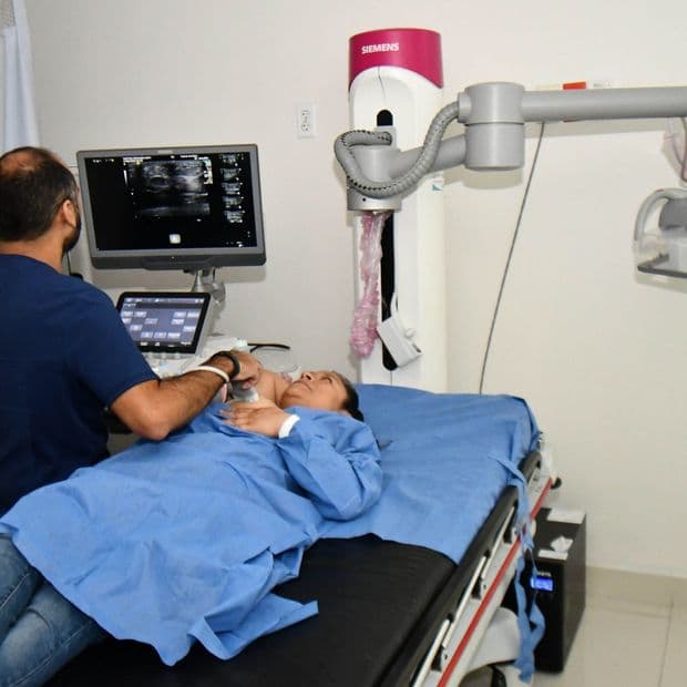 Instalan Megacentro de Salud Mamaria en el Estadio Olímpico Universitario de la UNAM