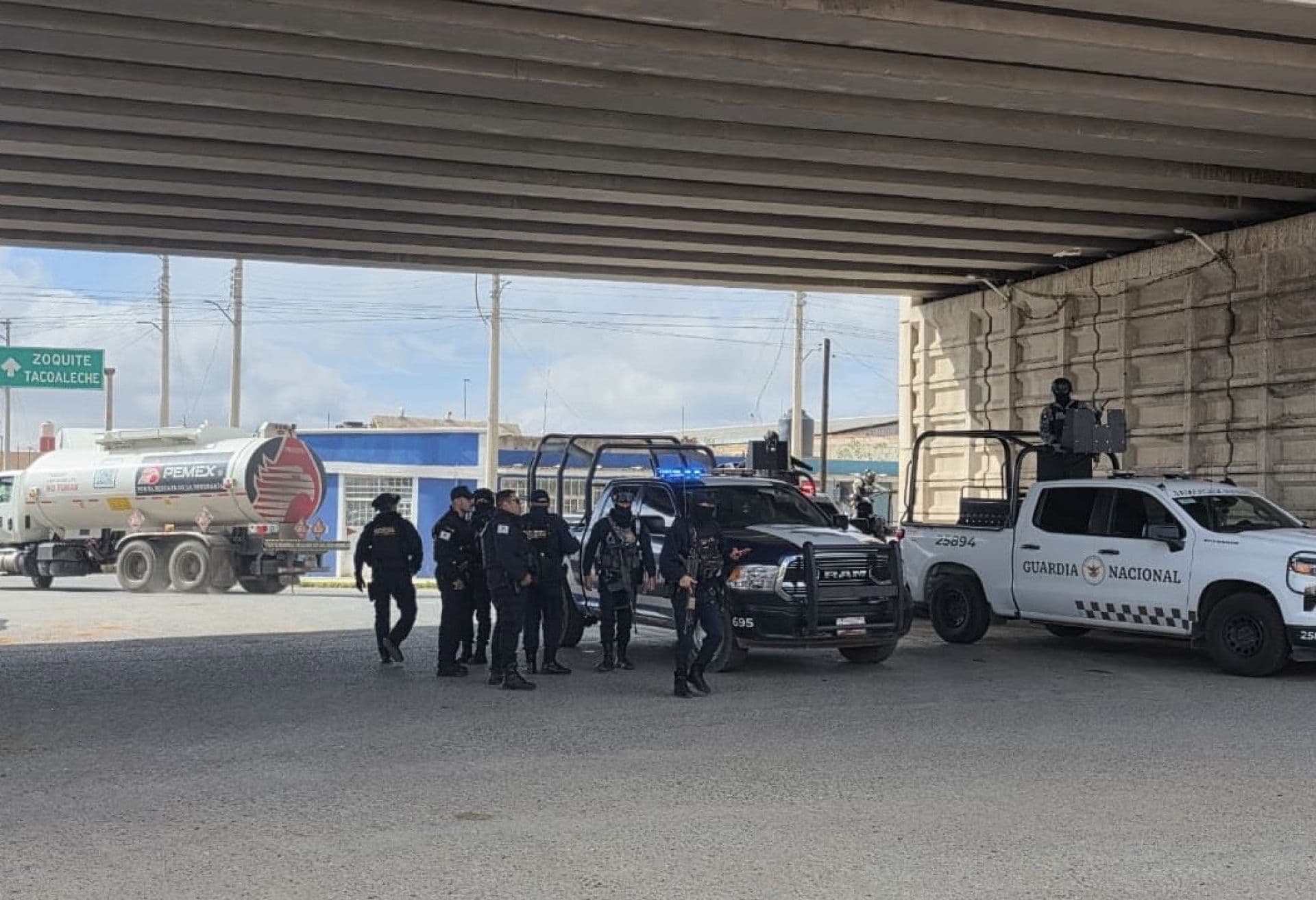 Tras el hallazgo, autoridades de seguridad desplegaron un operativo. Foto Cuartoscuro