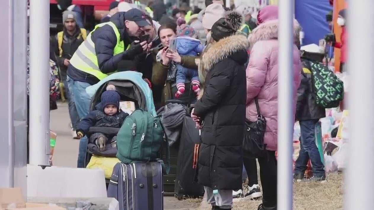 Descansan en Bucarest 26 mexicanos residentes en Ucrania