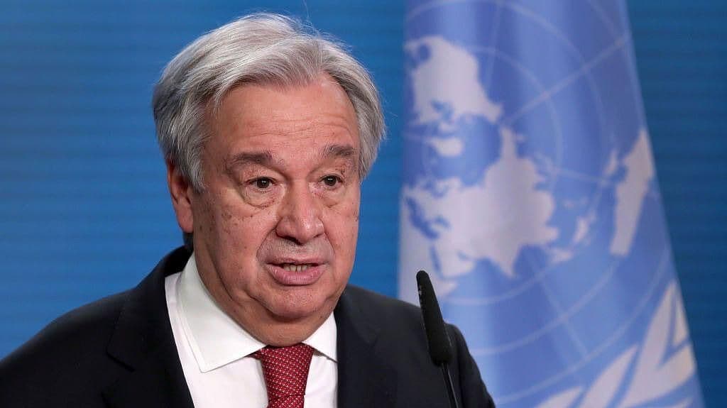 António Guterres promete maniobras para evacuar civiles en Mariúpol