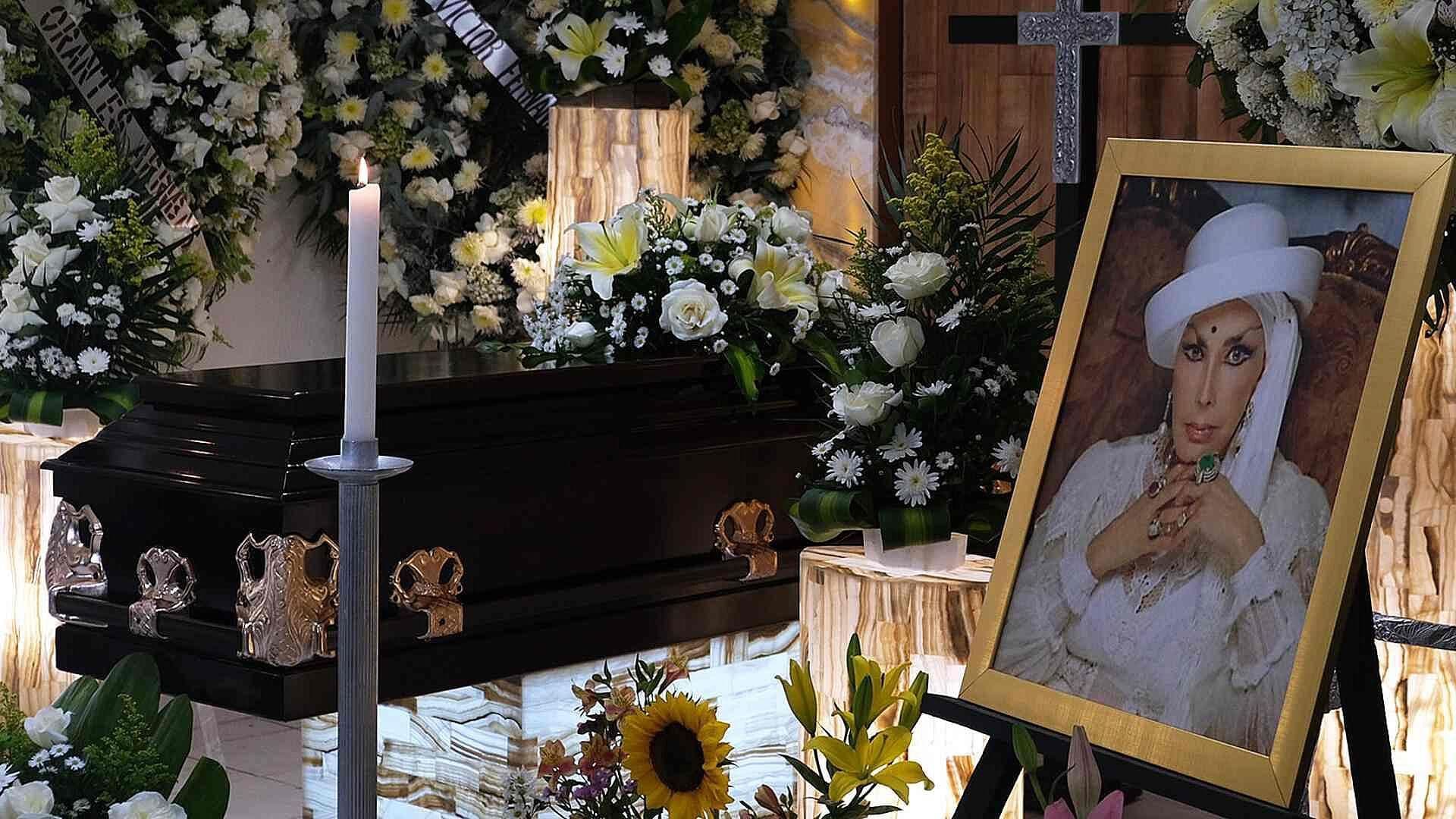 Así Era Irma Serrano Quien Falleció Hoy a los 89 Años
