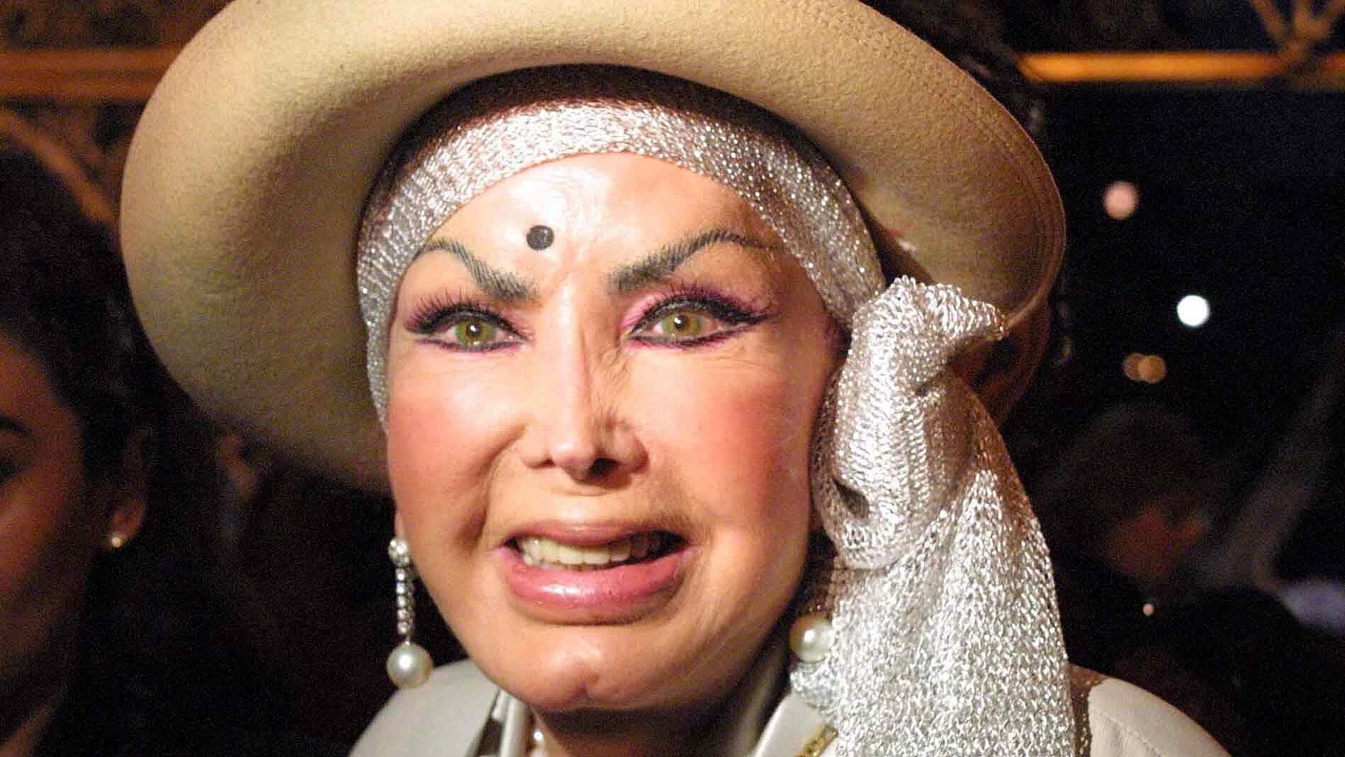 Chiapas Despide Discretamente a Irma Serrano