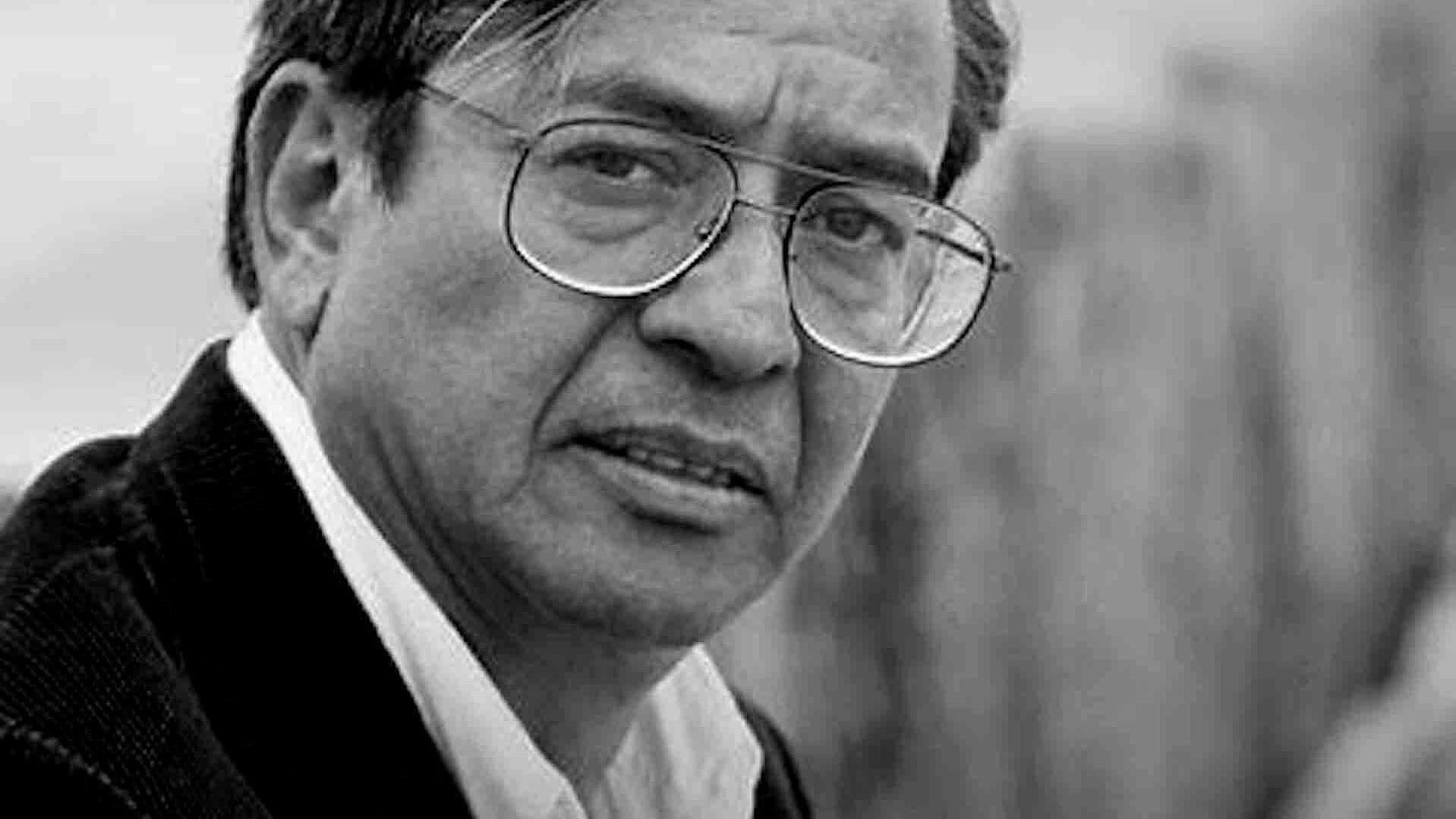 Realizan Homenaje a José Agustín en el Zócalo Capitalino