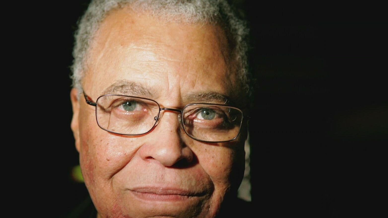De James Earl Jones a Sebastian Shaw: actores que han interpretado a Darth Vader