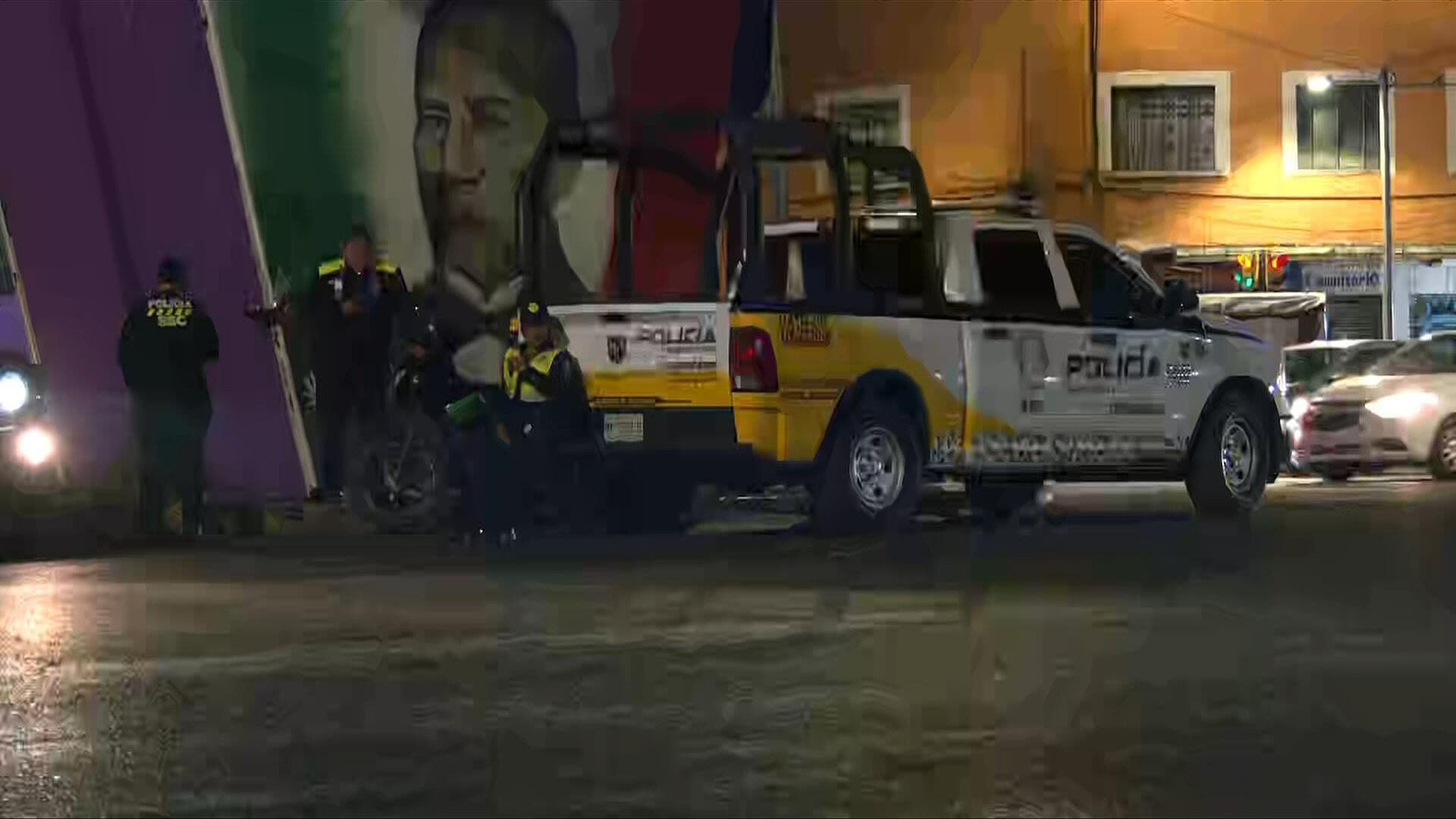 Policía de Tránsito es Atropellada en Fray Servando en la Venustiano Carranza, CDMX