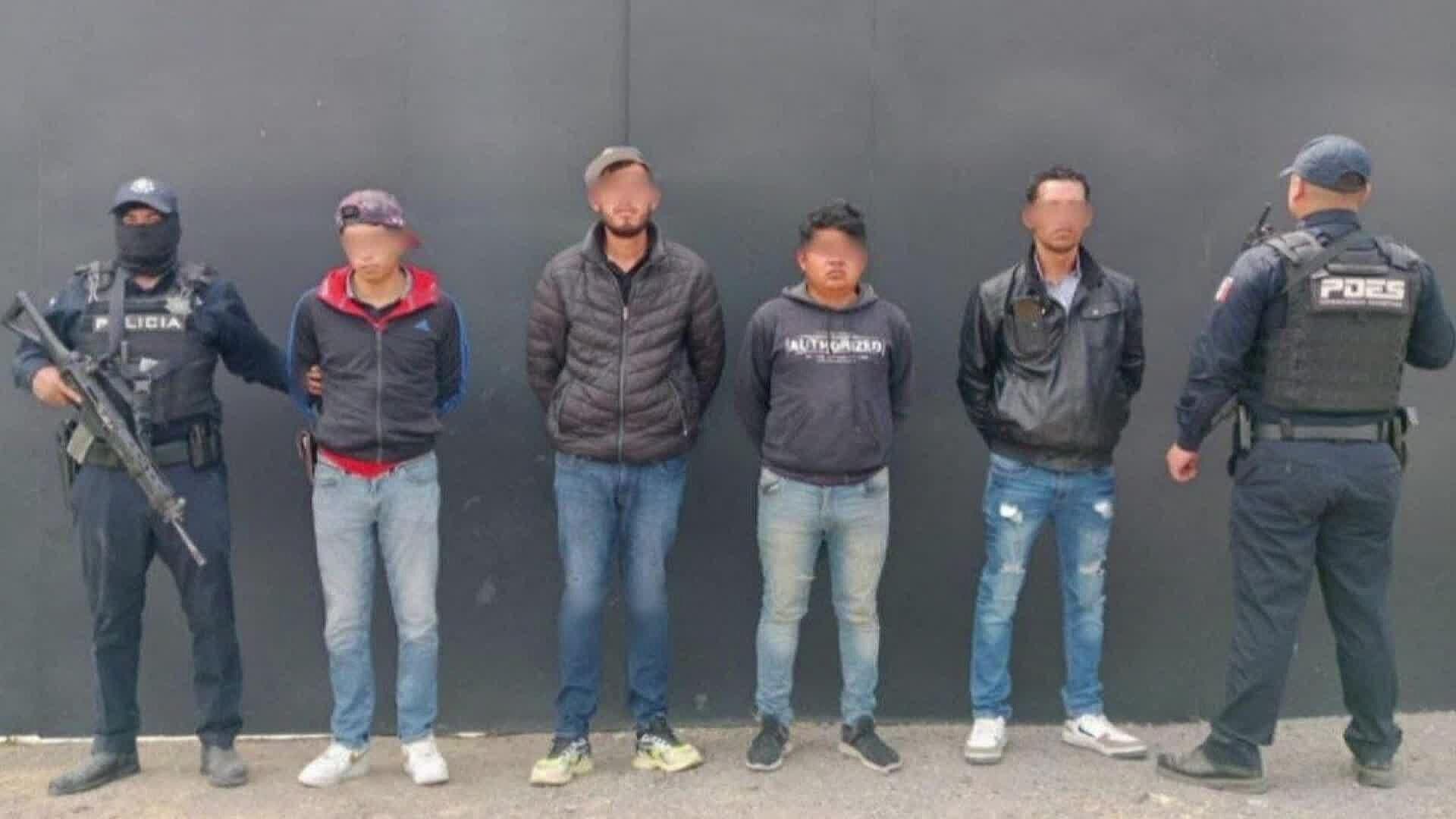 Localizan Dos Plataformas Cargadas de Acero en un Predio en Colón