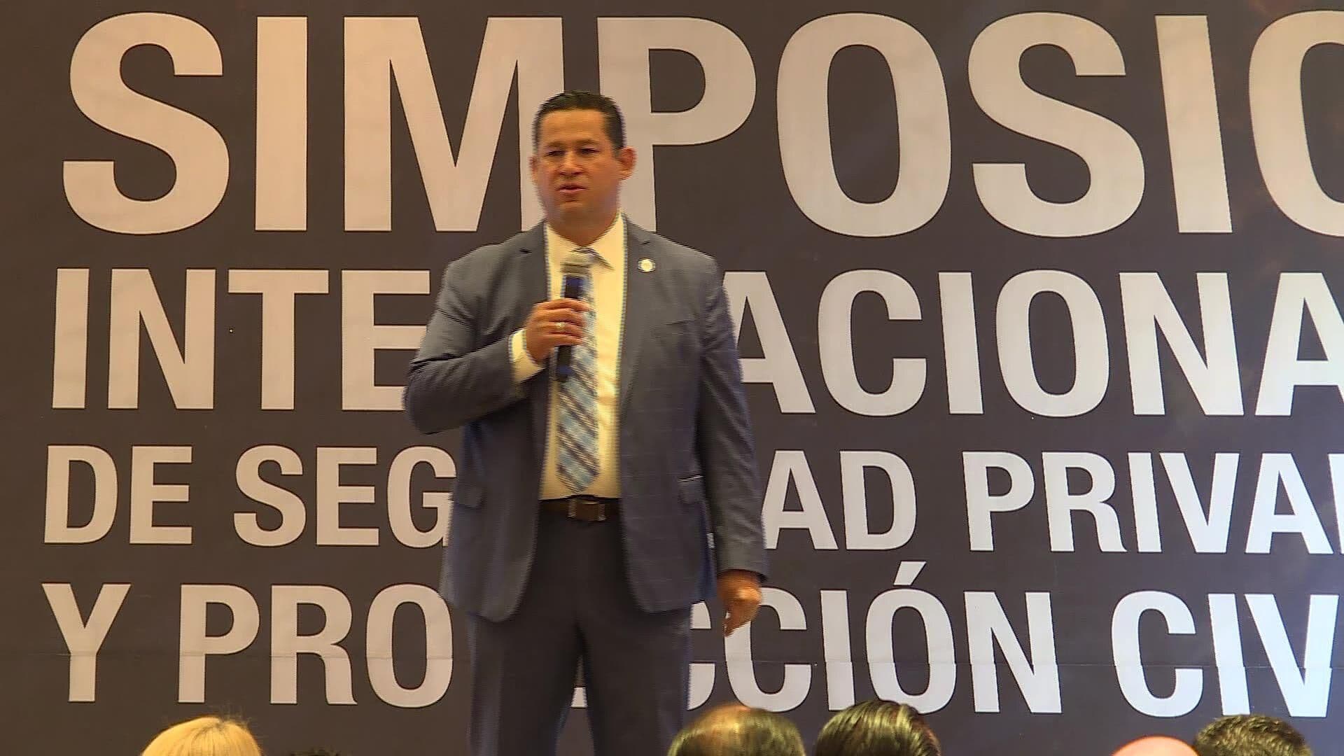 Llama Diego Sinhue a la innovación en seguridad