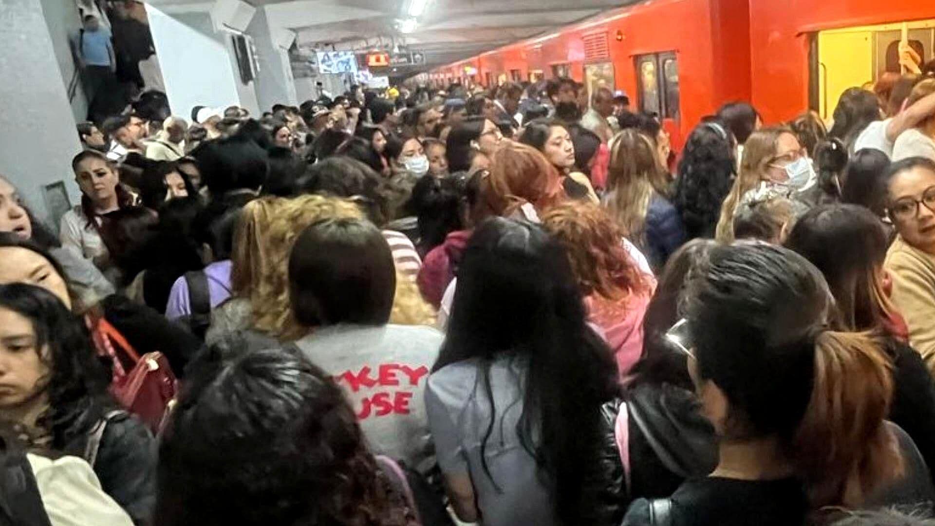 Así Se Ve Estación Centro Médico de L9 del Metro CDMX: Reportan Marcha Lenta de Trenes