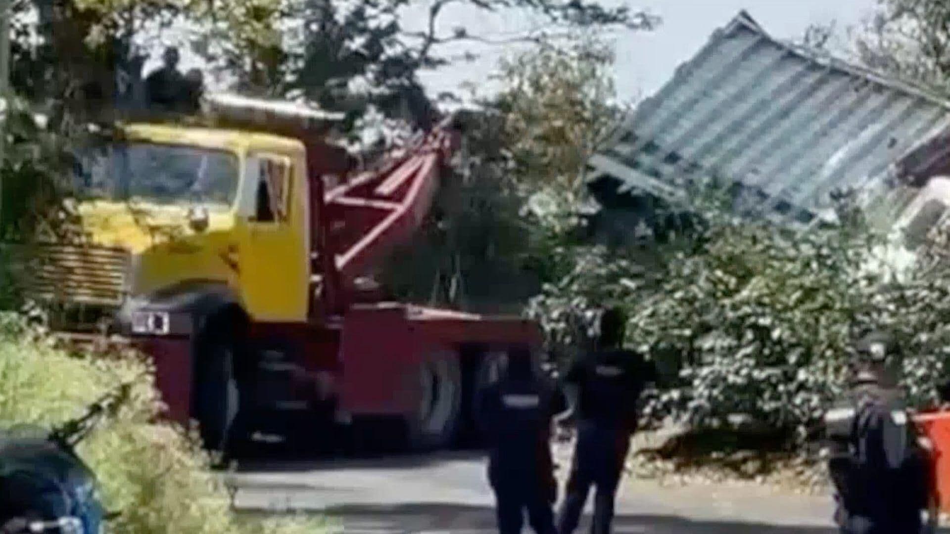 Vuelca Camión Cargado de Café en la Carretera Totutla-Xalapa