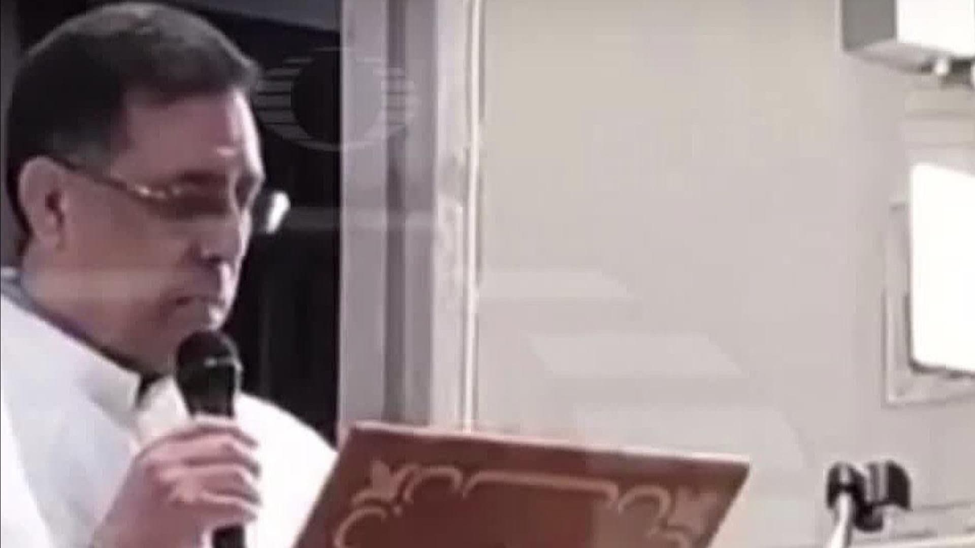VIDEO: Este es el Momento en el que el Papa Francisco Llamó al Cura de Jalostotitlán
