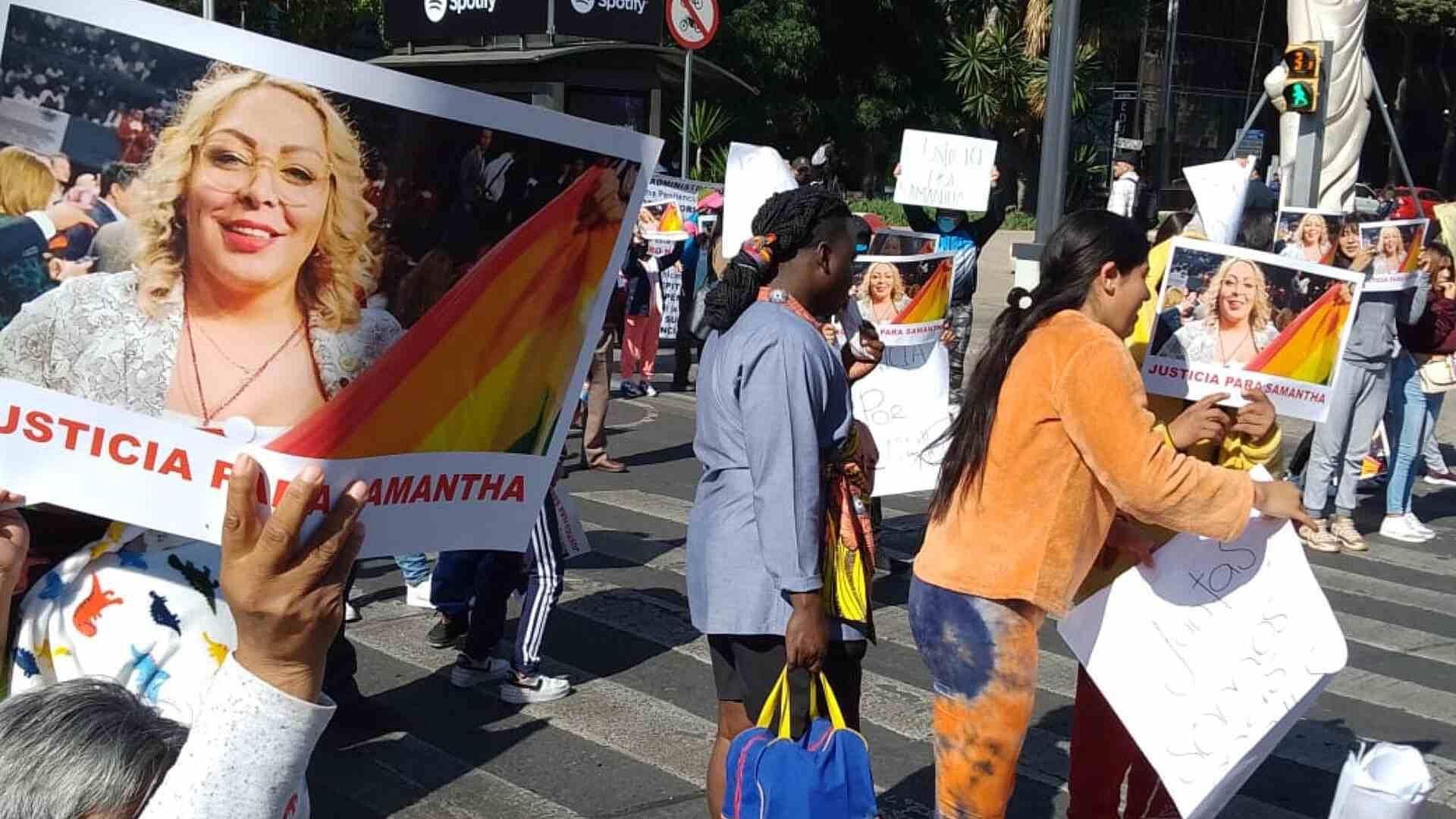 Manifestantes Cierran Reforma por Homicidio de Samantha Gomes