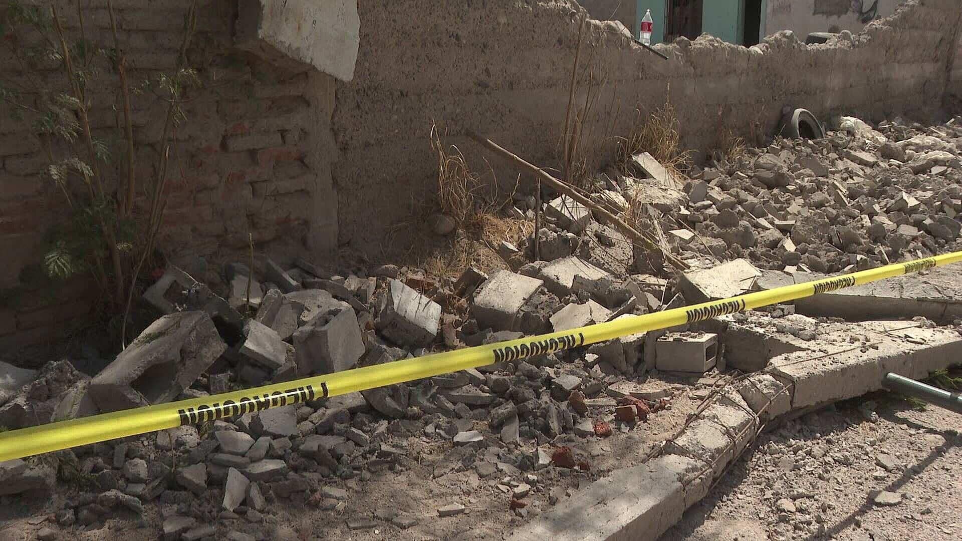 Cae Barda de 50 Metros en Colonia Palo Verde en Hermosillo