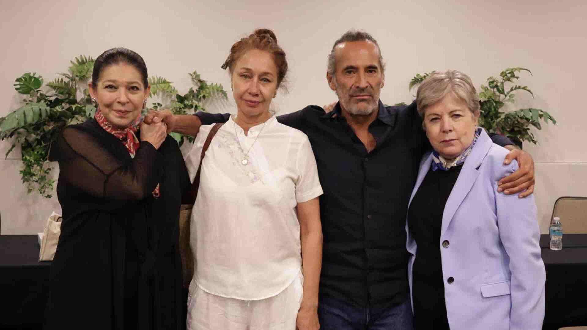 Alicia Bárcena Se Reúne con Familia de Orión Hernández