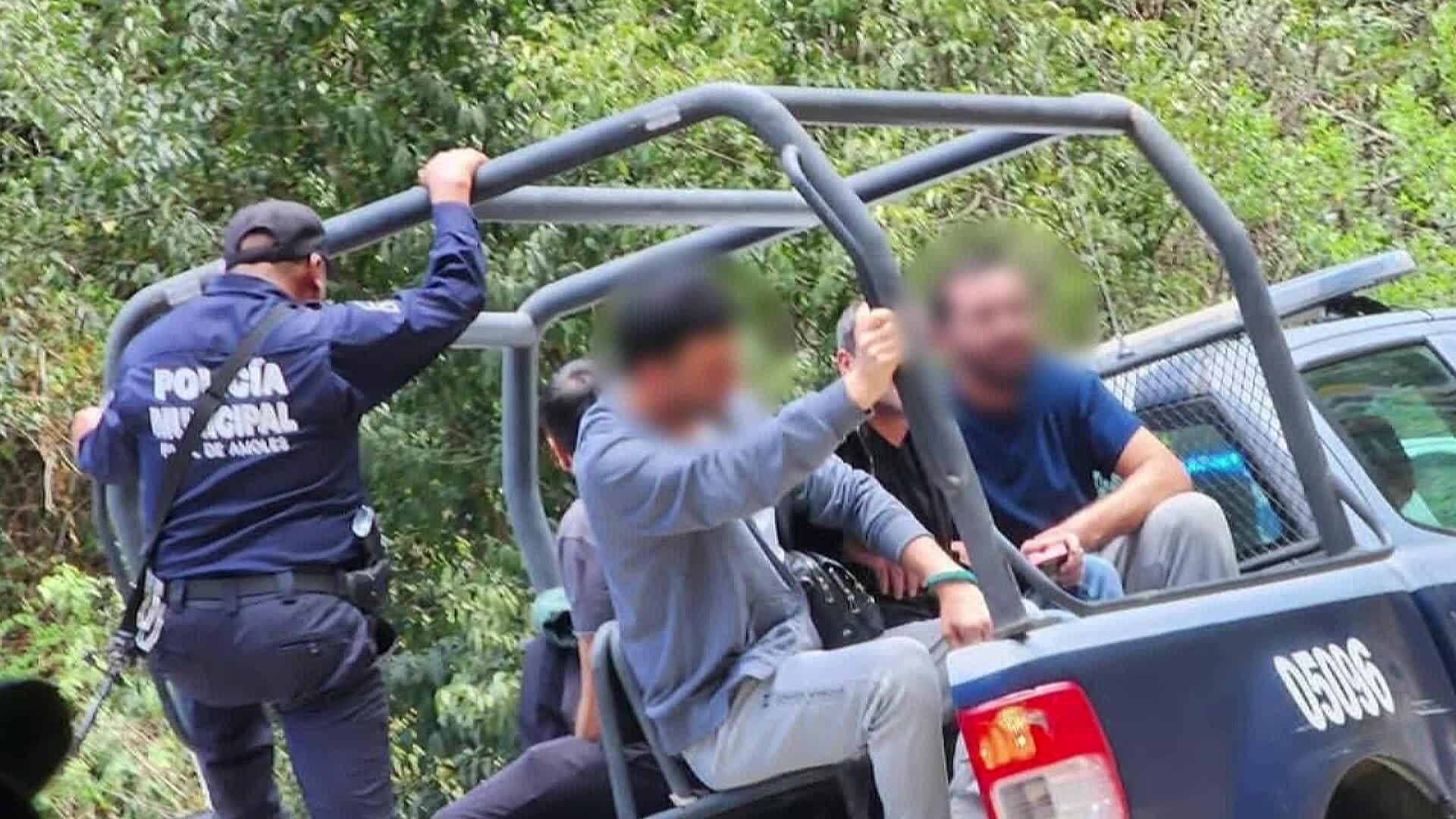Cuatro Extranjeros Fueron Detenidos en Pinal de Amoles, Querétaro por Portar Arma de Fuego