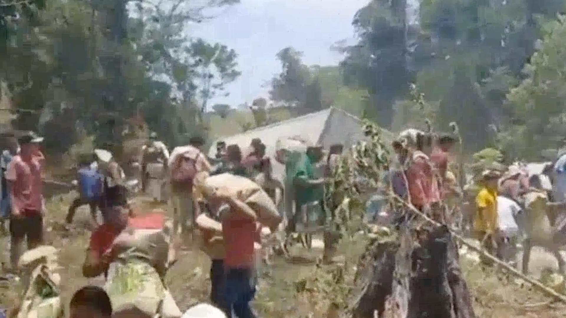 Muere Conductor de Tráiler en Accidente en Carretera Las Choapas-Ocozocoautla; Robaron la Carga