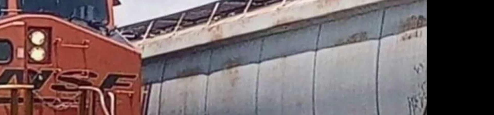 Muere Madre e Hijo Embestidos por el Tren en Anáhuac, Nuevo León