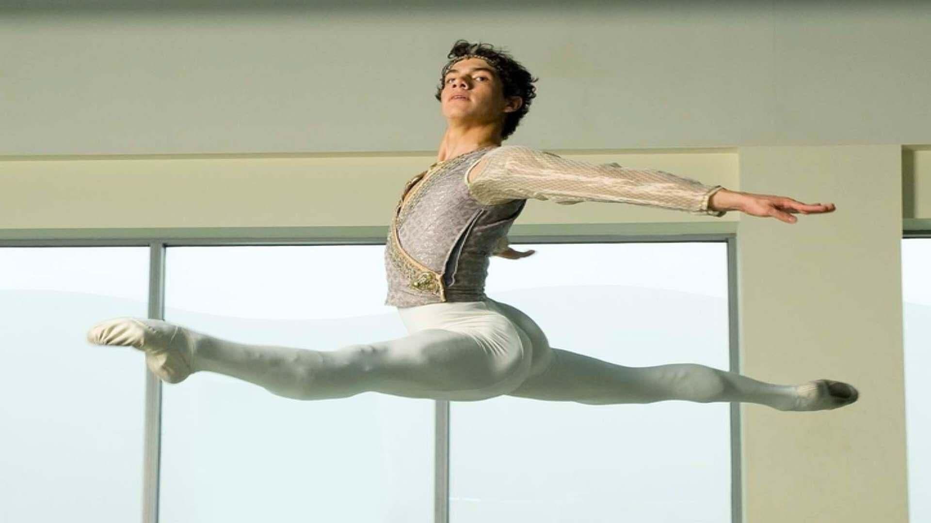 Bailarín, Isaac Hernández Presentará ‘Despertares’ en CDMX