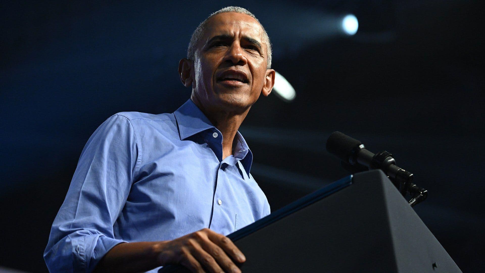 Barack Obama Incluye a Peso Pluma en su Playlist