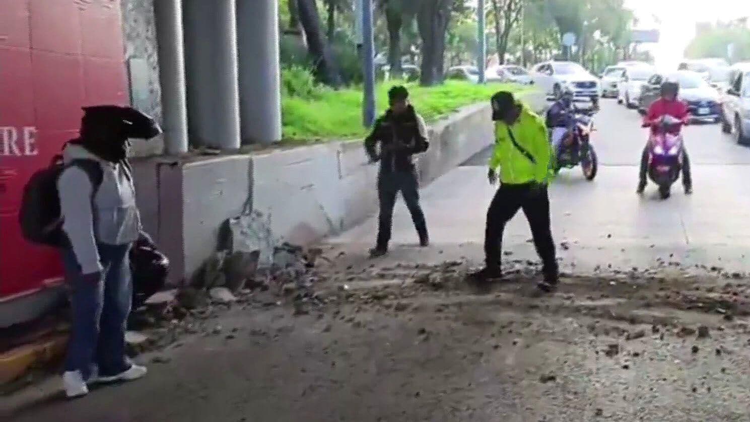 Cae Losa de Bajopuente en Viaducto, CDMX