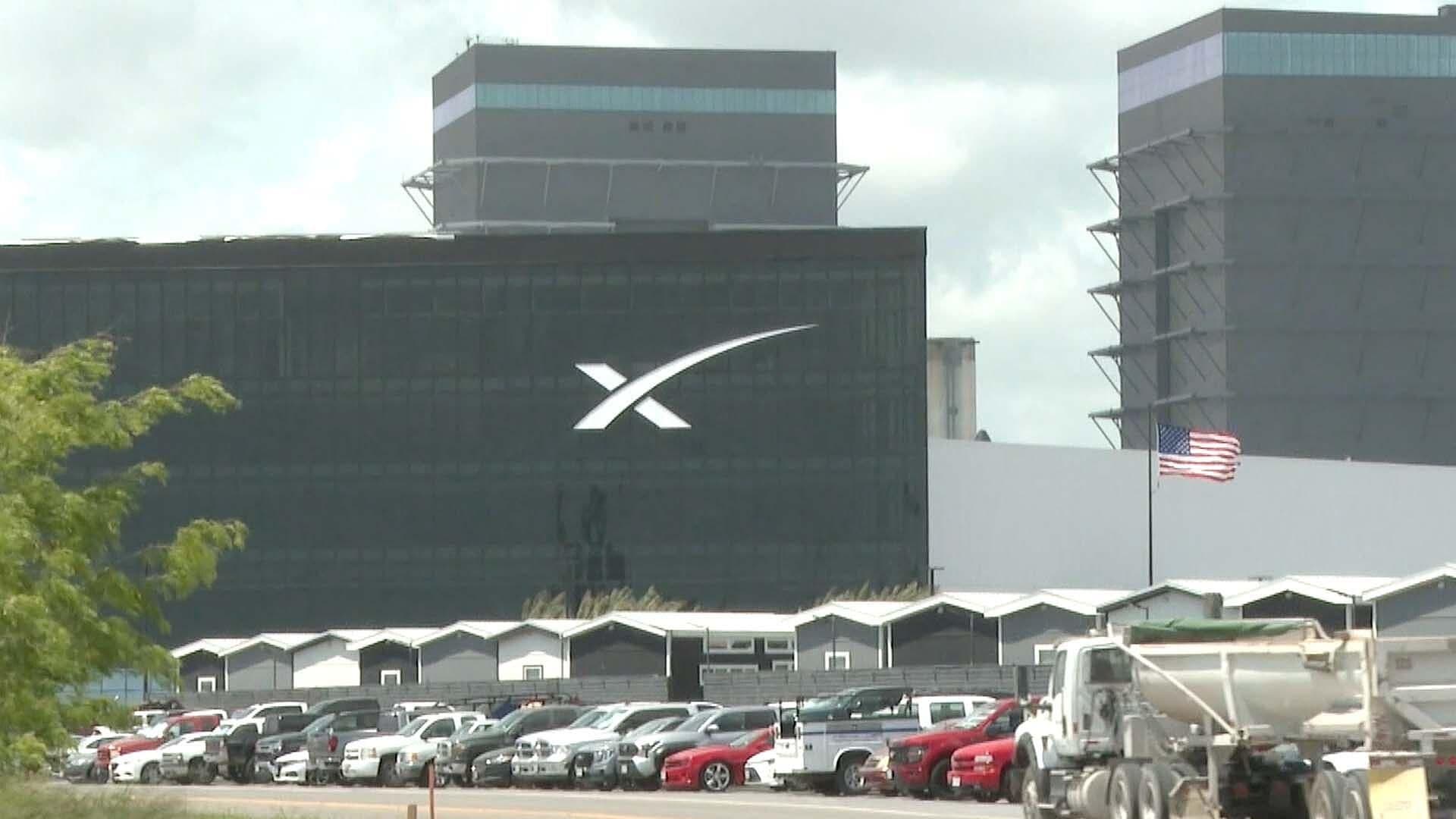Anuncian Cierre Temporal de Carretera a Playa Boca Chica en Texas por Lanzamiento de SpaceX