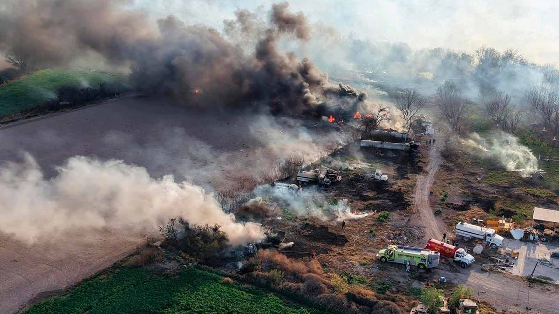 Explota Pipa al Exterior de Empresa Acerera en Ramos Arizpe