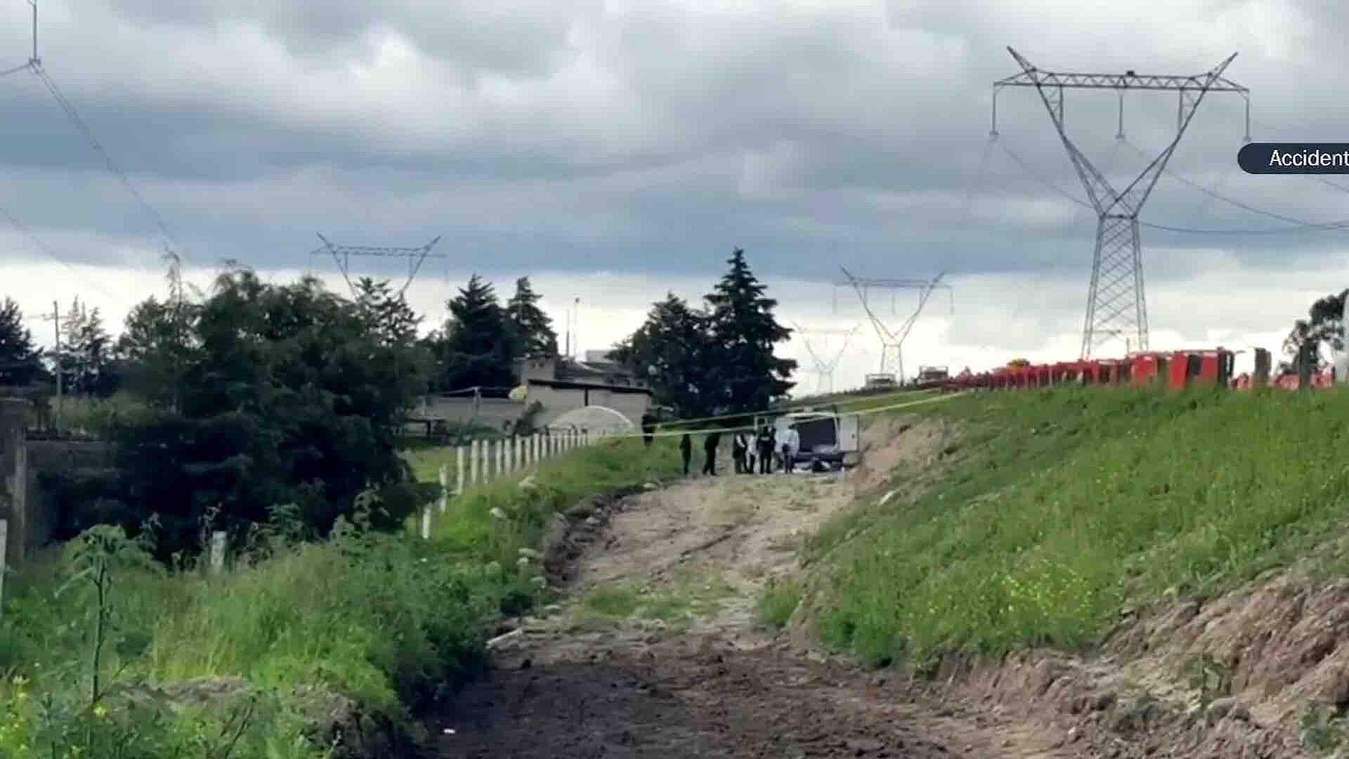 Encuentran Cuerpo con Huellas de Violencia en Autopista de Almoloya de Juárez, Edomex