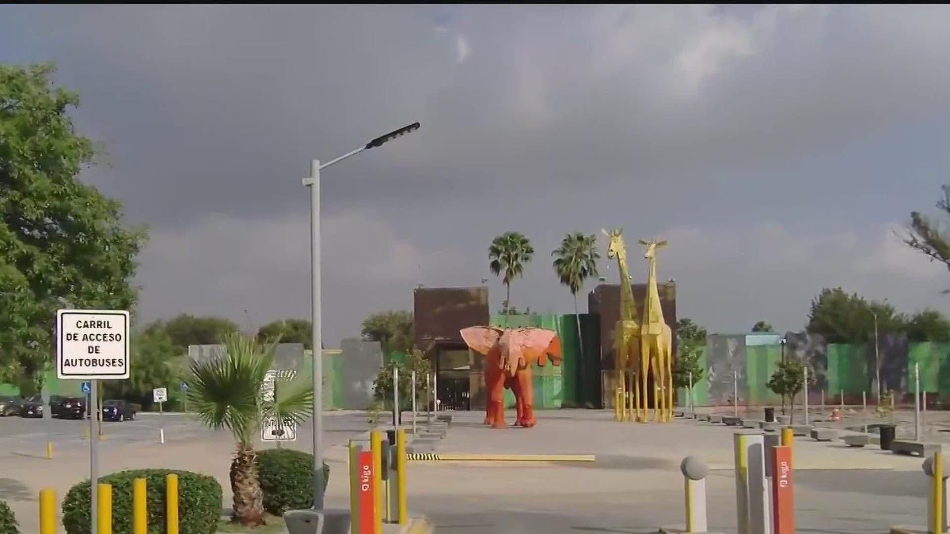 Permiten Ingreso de Familias a Zona Comercial de Zoológico La Pastora