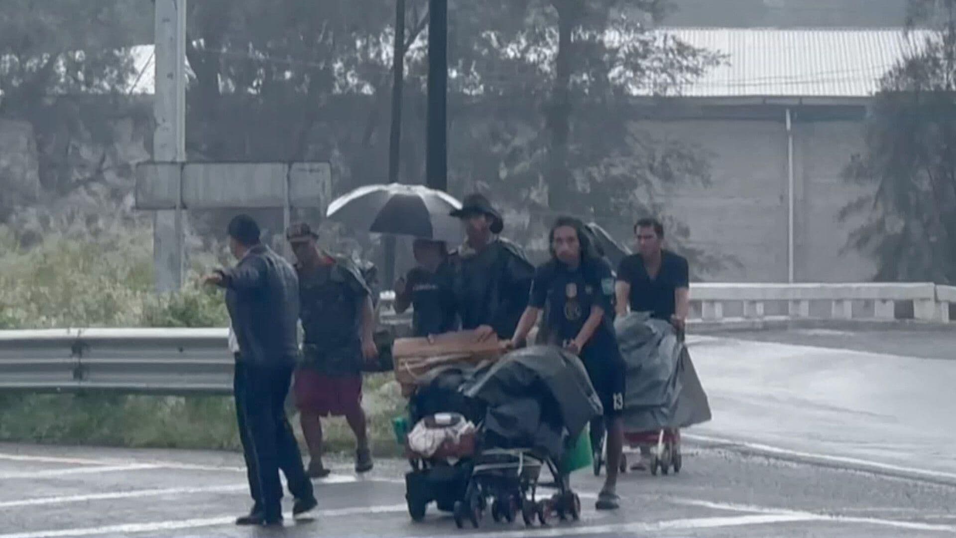 Integrantes de la Caravana Migrante Descansan esta Noche en Acultzingo
