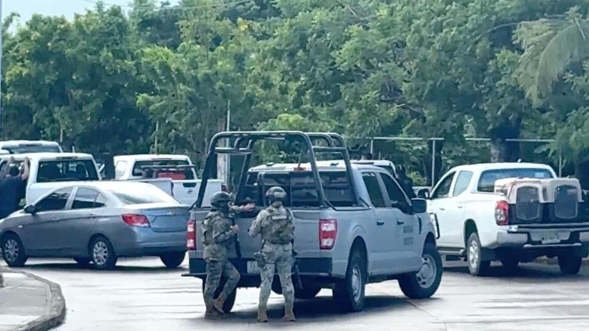Operativo de Seguridad Genera Cierre Vial en la Colonia Coyol de la Ciudad de Veracruz
