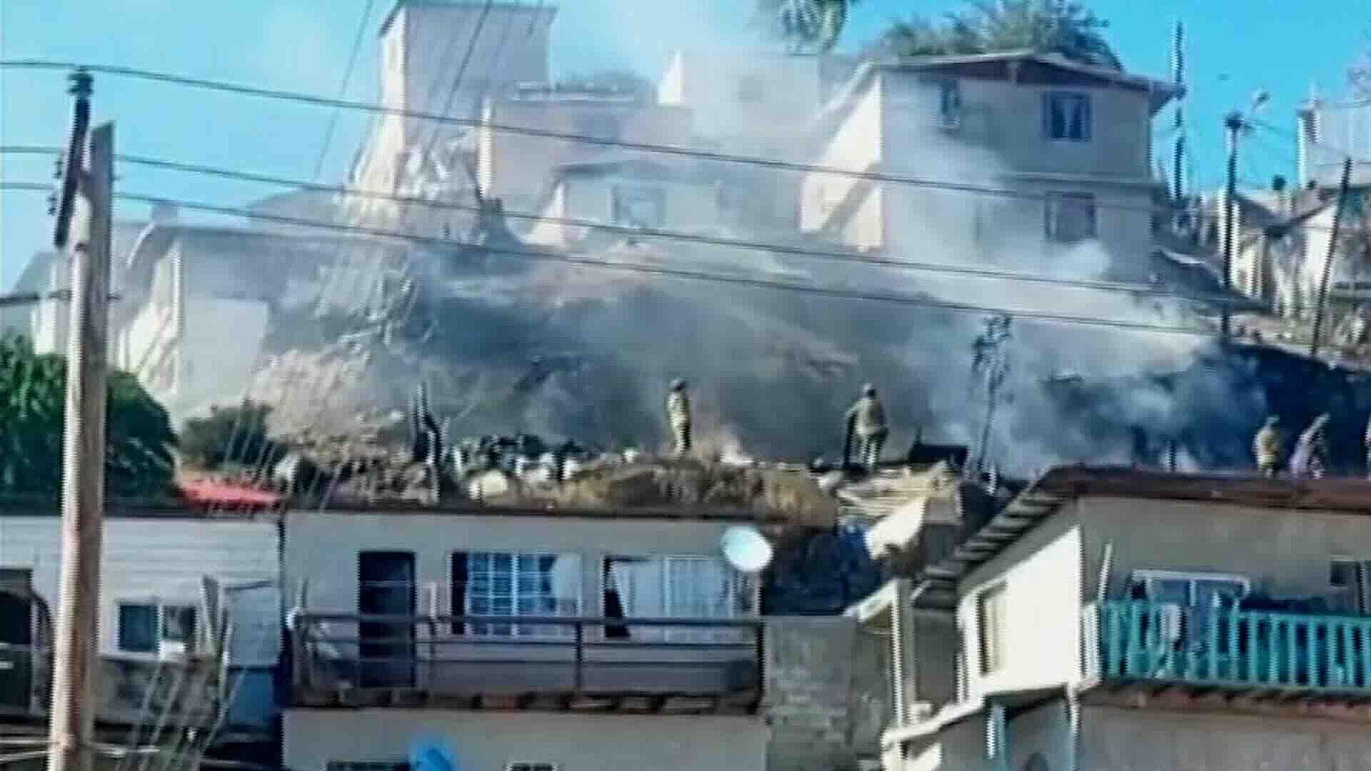 Fuerte Incendio Causa Temor en Colonia Camino Verde en Tijuana