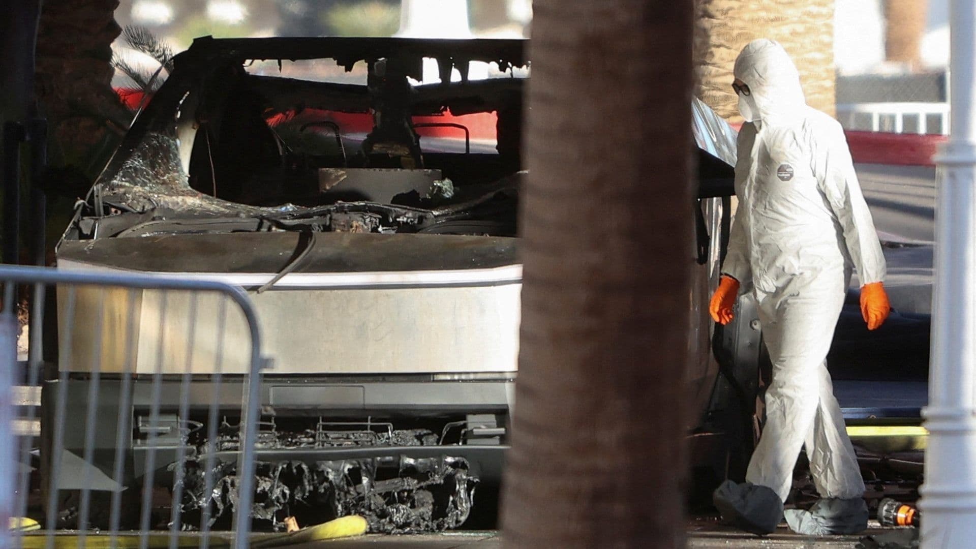 Soldado de EUA, Responsable de Explosión de Cybertruck de Tesla Frente a Hotel de Trump
