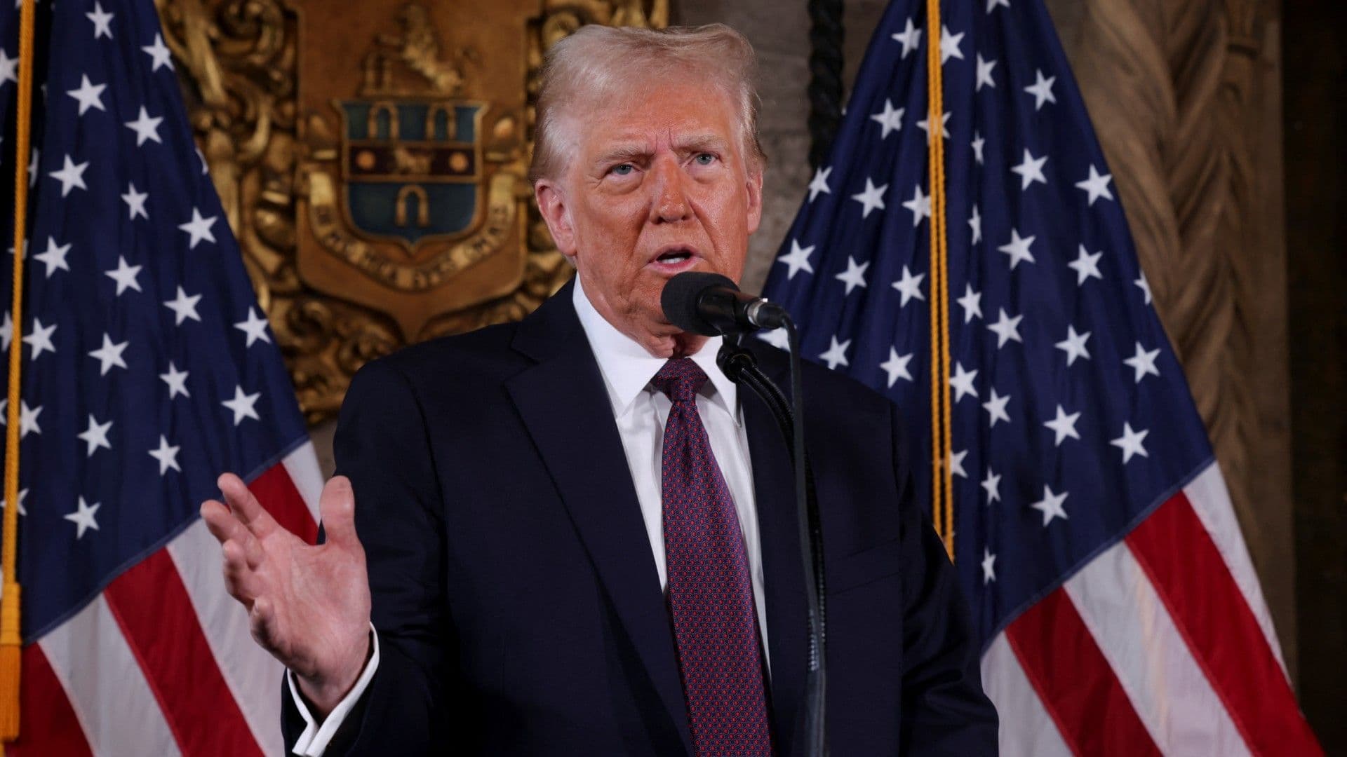 Trump Pide a la Corte Suprema de EUA Pausar Caso Stormy Daniels Previo a Sentencia
