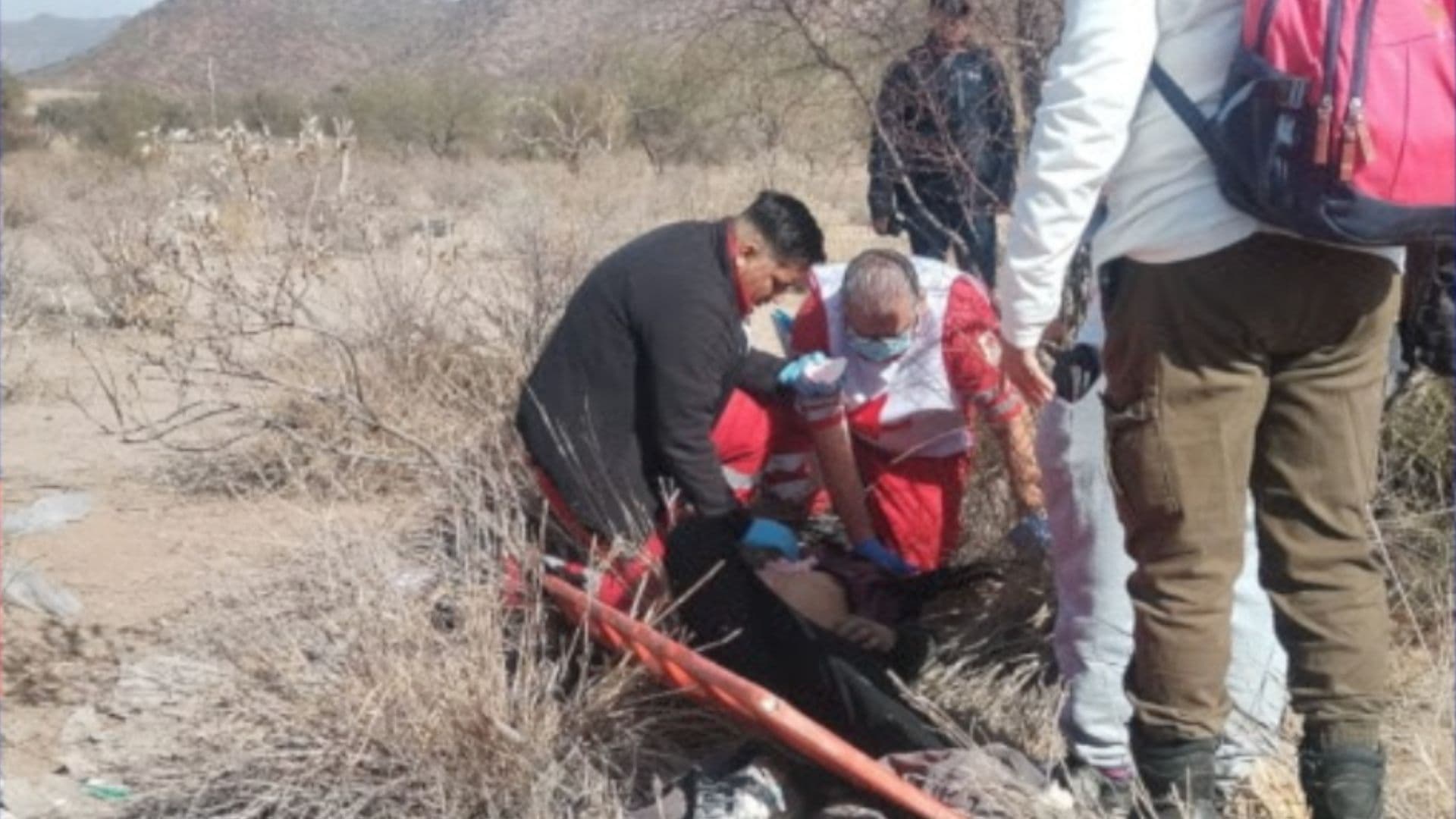 Localizan a Hombre Golpeado y Degollado Aún con Vida en el Monte al Norte de Hermosillo